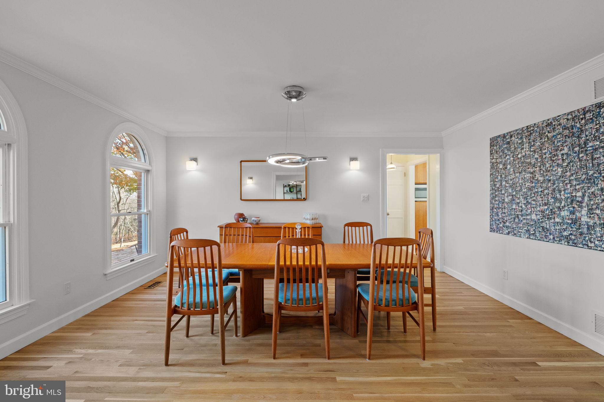 WHITE GATE - Residential