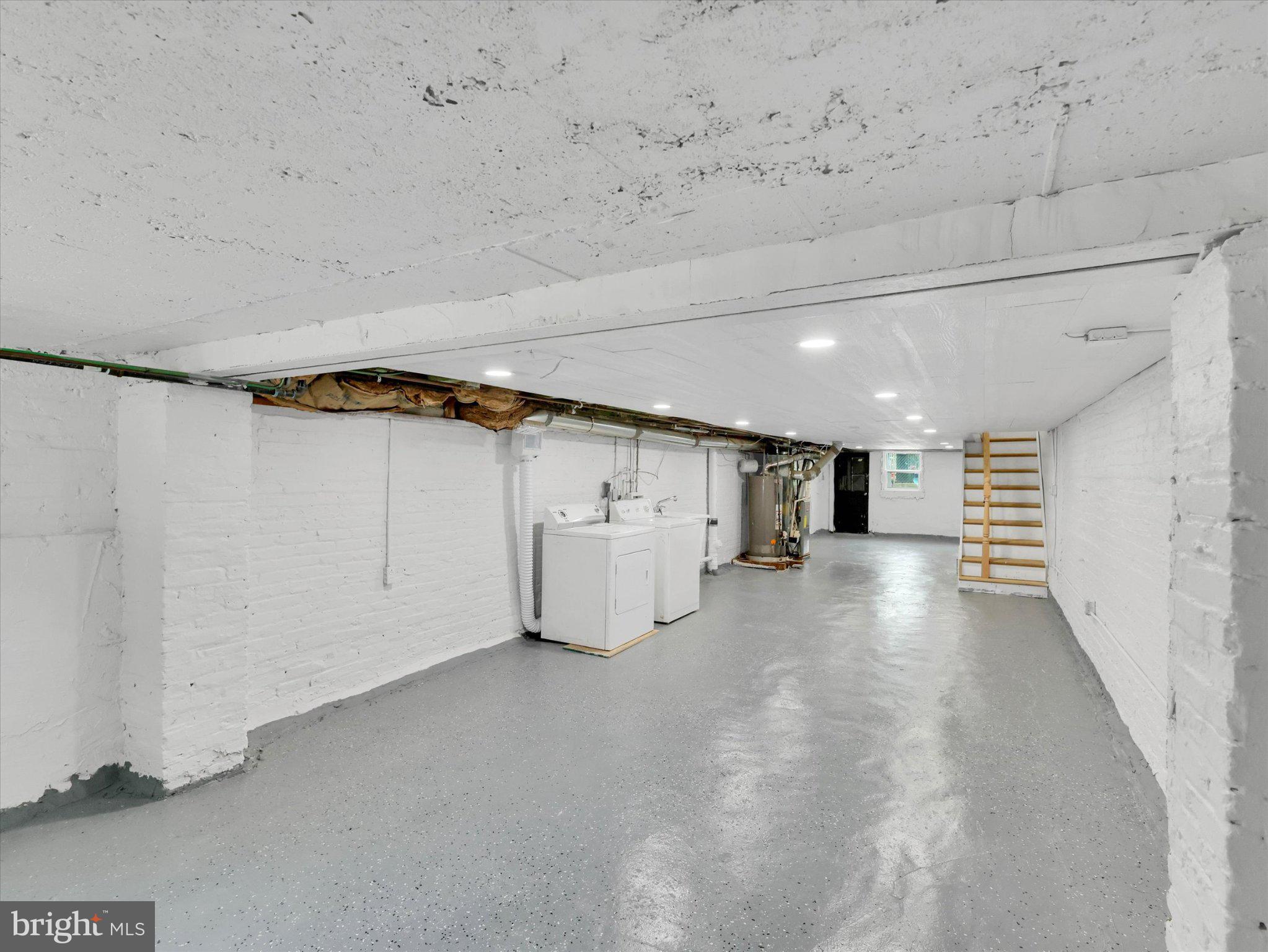 MCELDERRY PARK - Residential