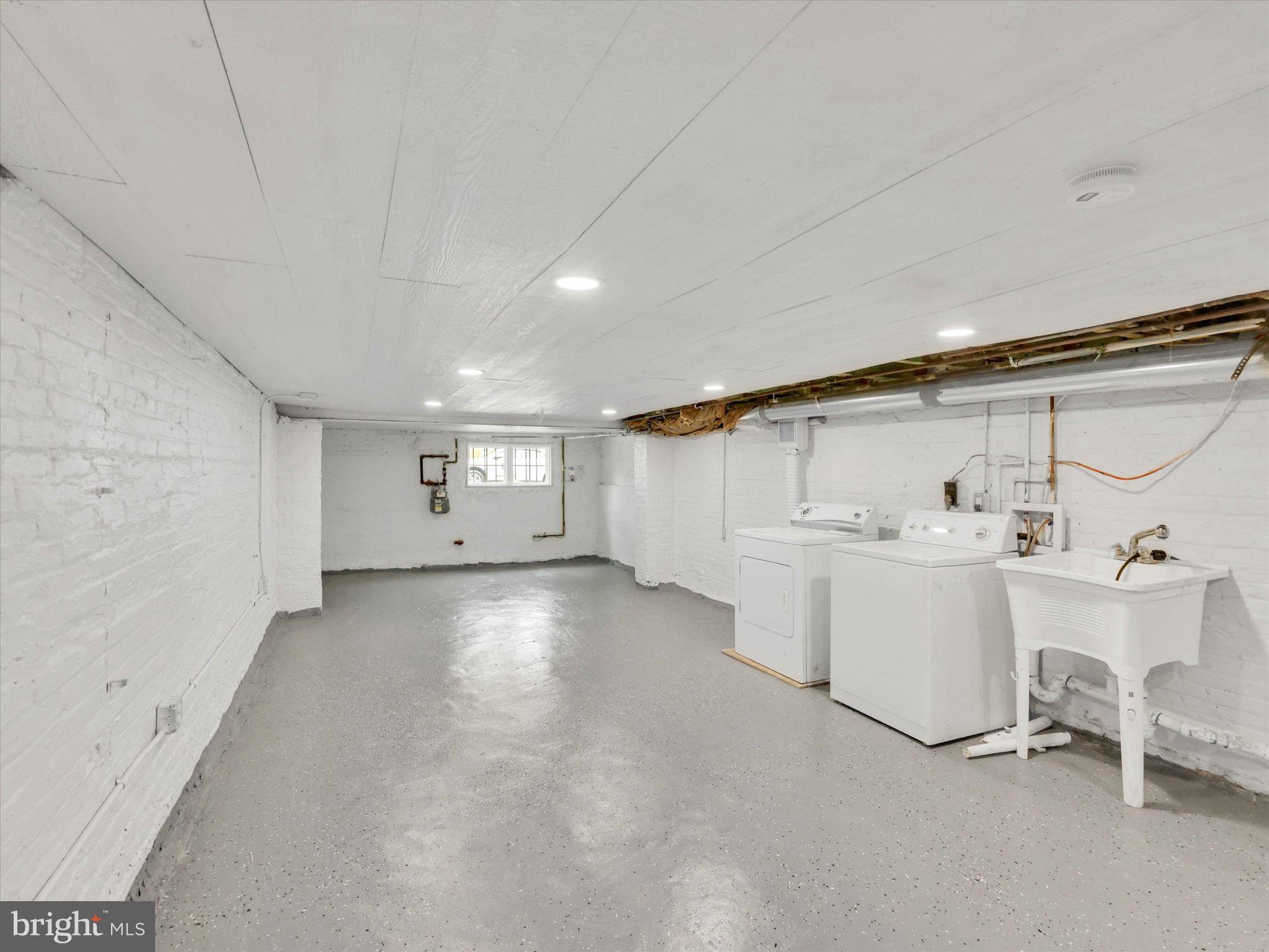 MCELDERRY PARK - Residential