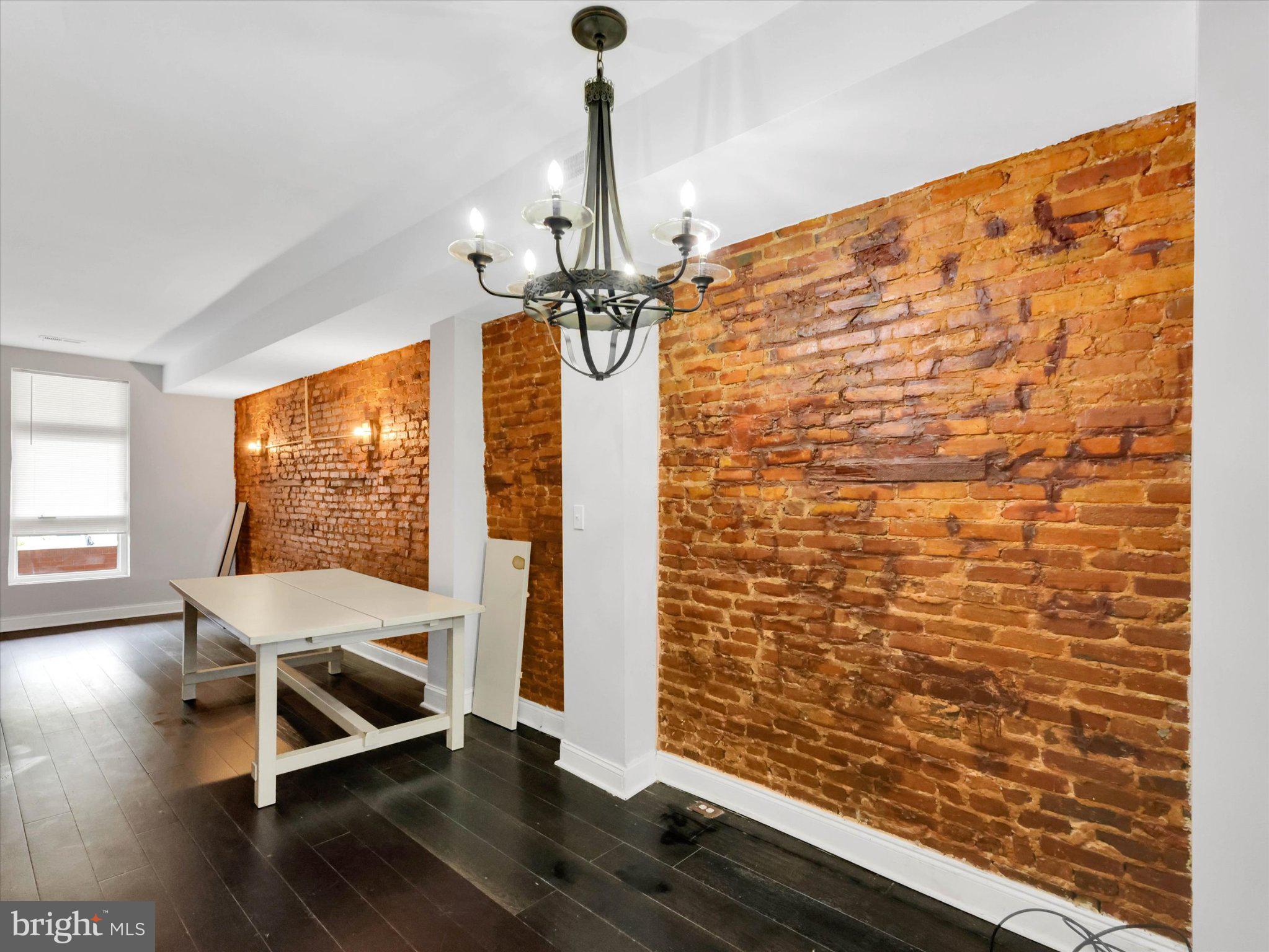 MCELDERRY PARK - Residential