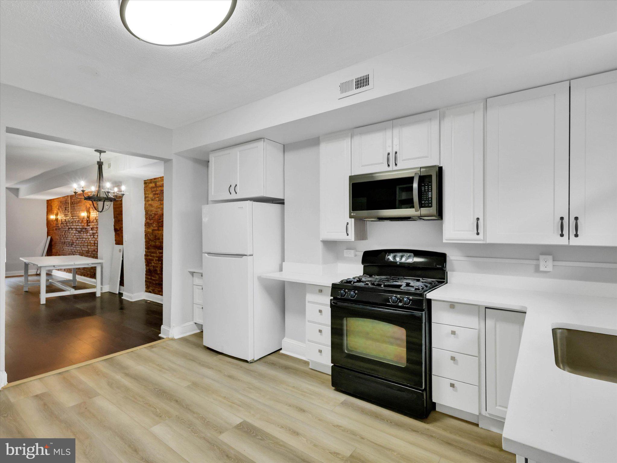 MCELDERRY PARK - Residential