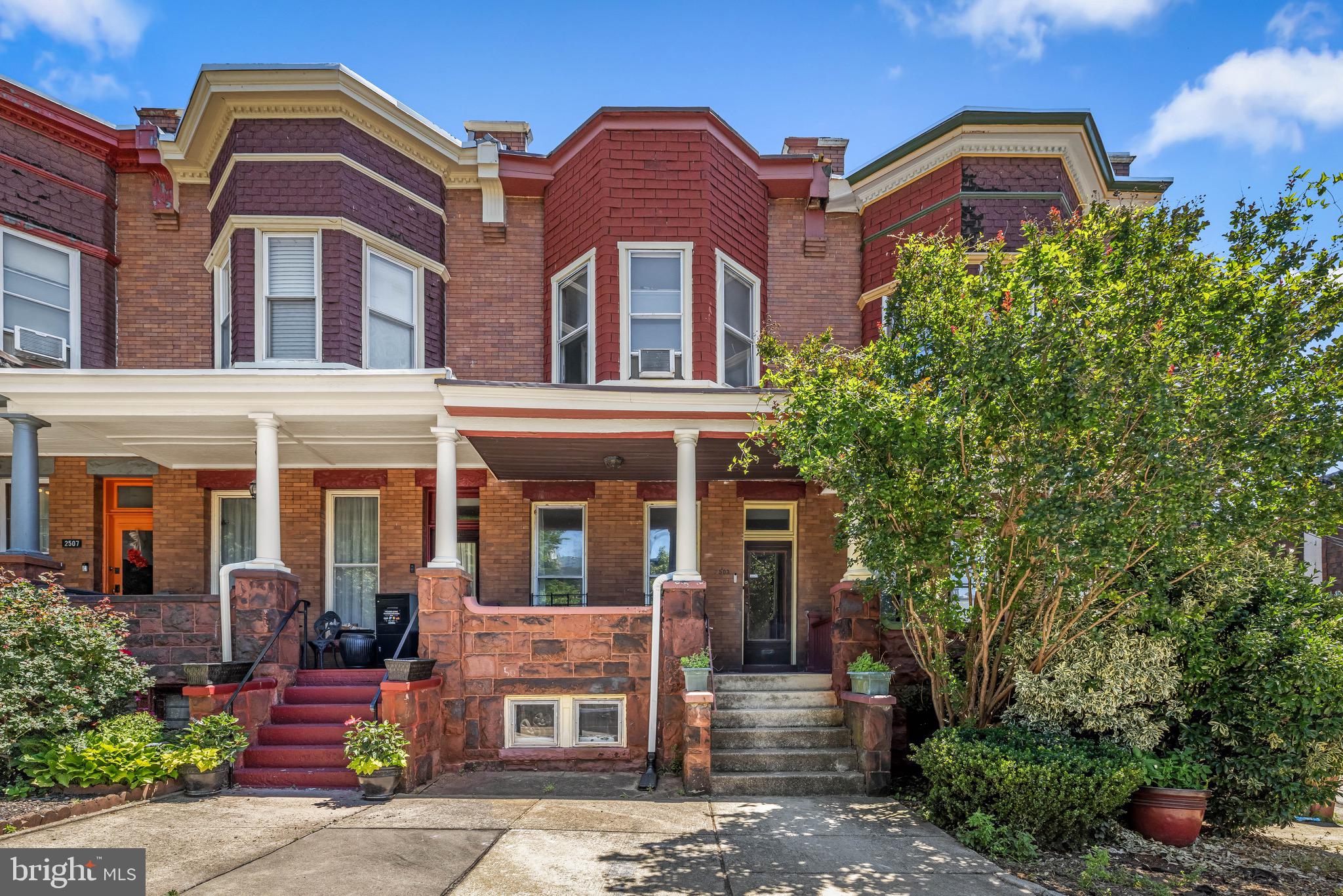 CHARLES VILLAGE - Residential