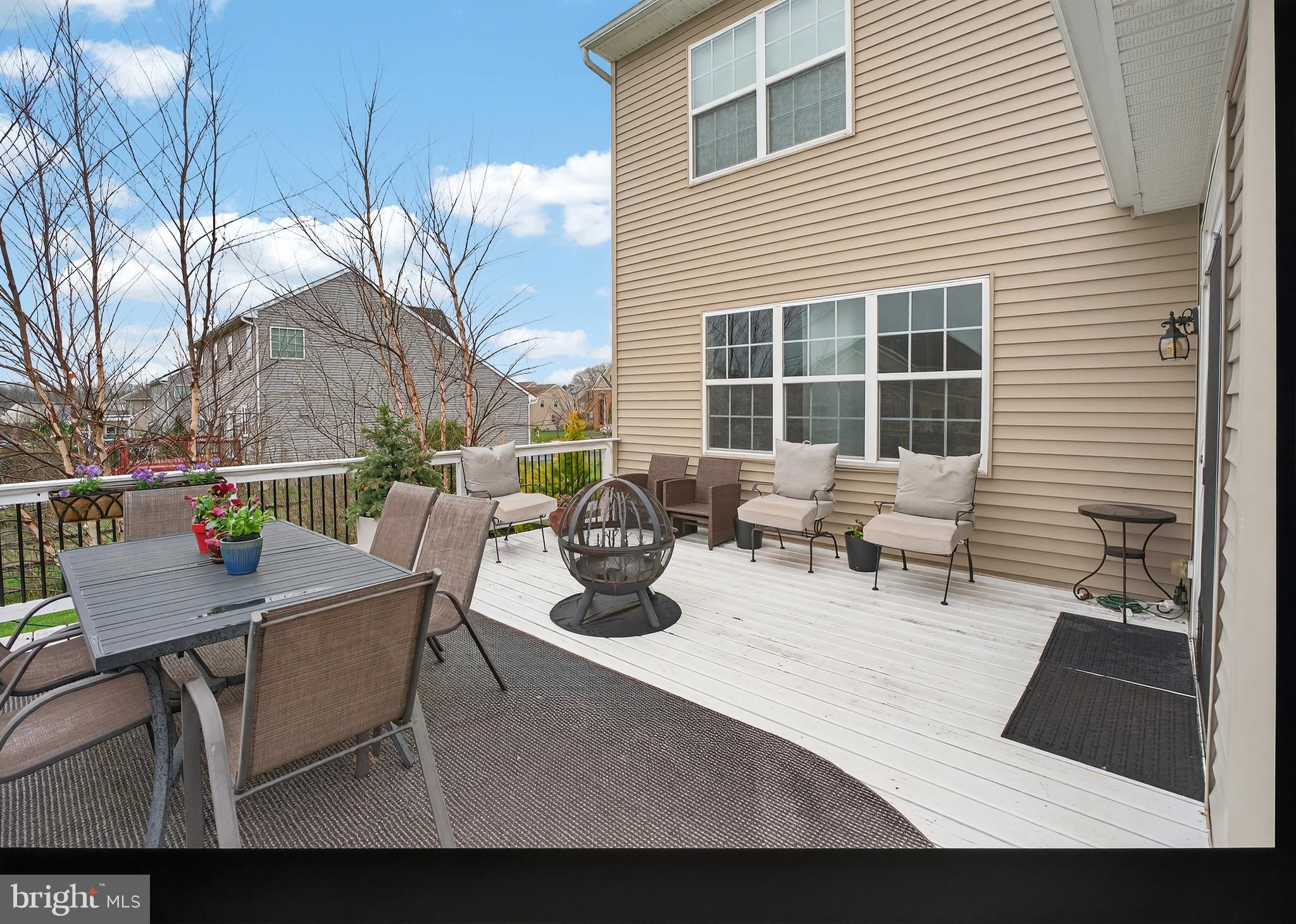 SHANNON COVE - Residential