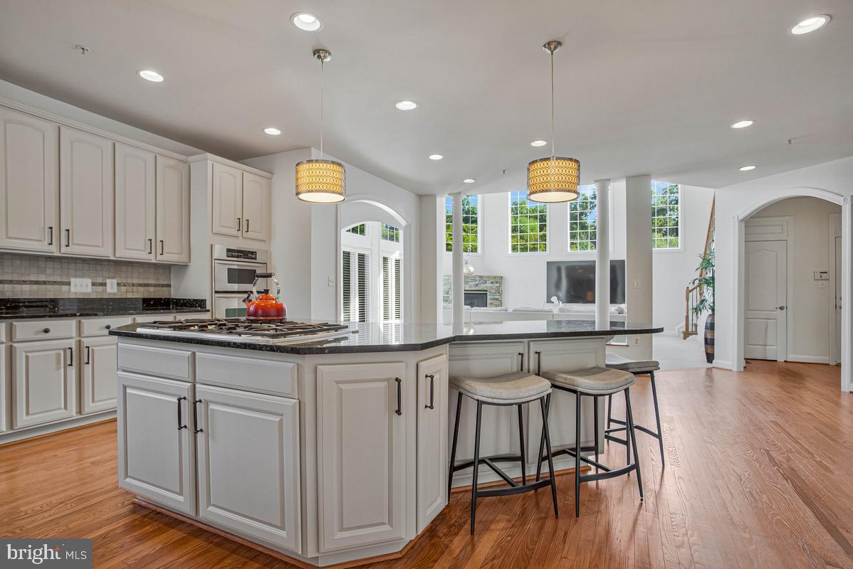 HOMEPORT FARM - Residential