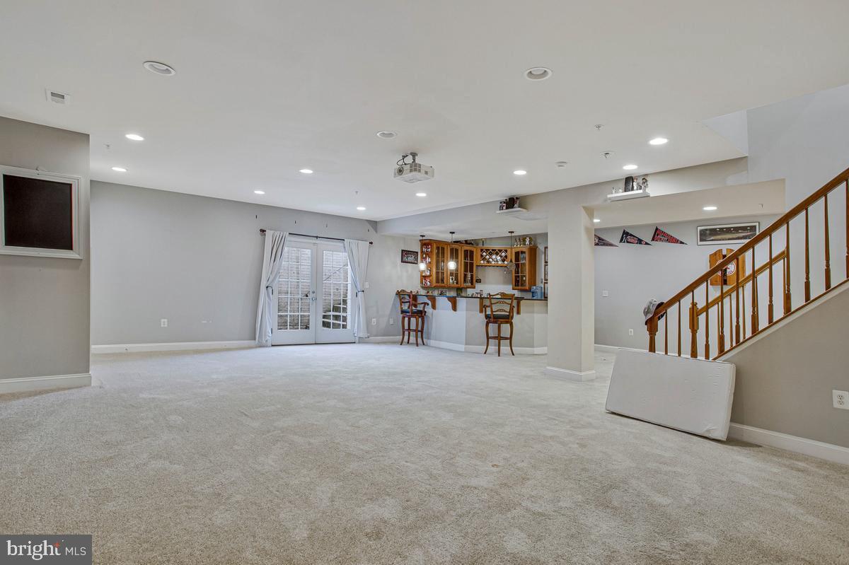 HOMEPORT FARM - Residential