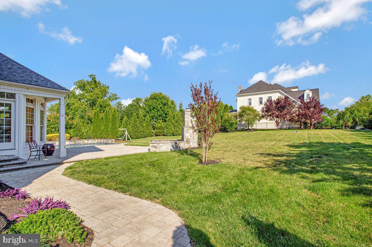HOMEPORT FARM - Residential