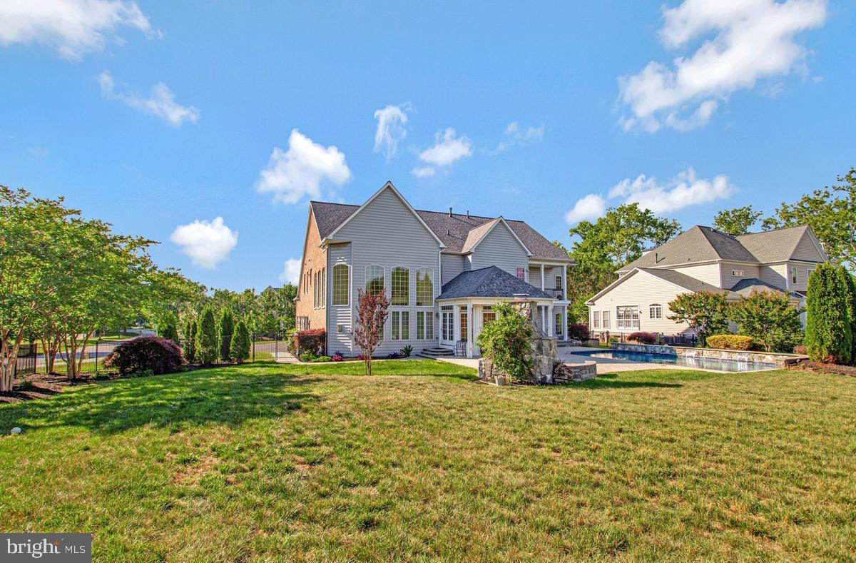 HOMEPORT FARM - Residential