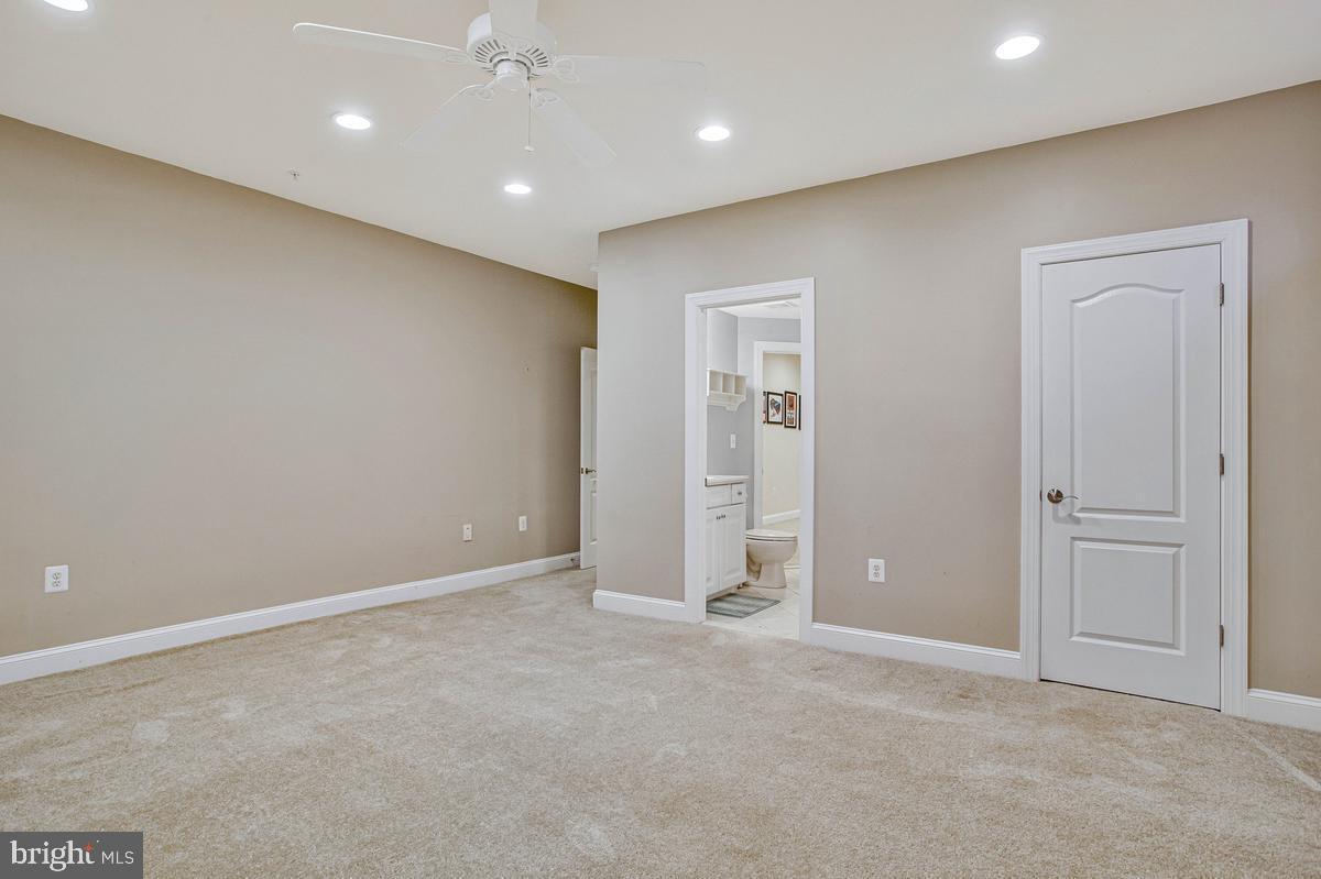 HOMEPORT FARM - Residential