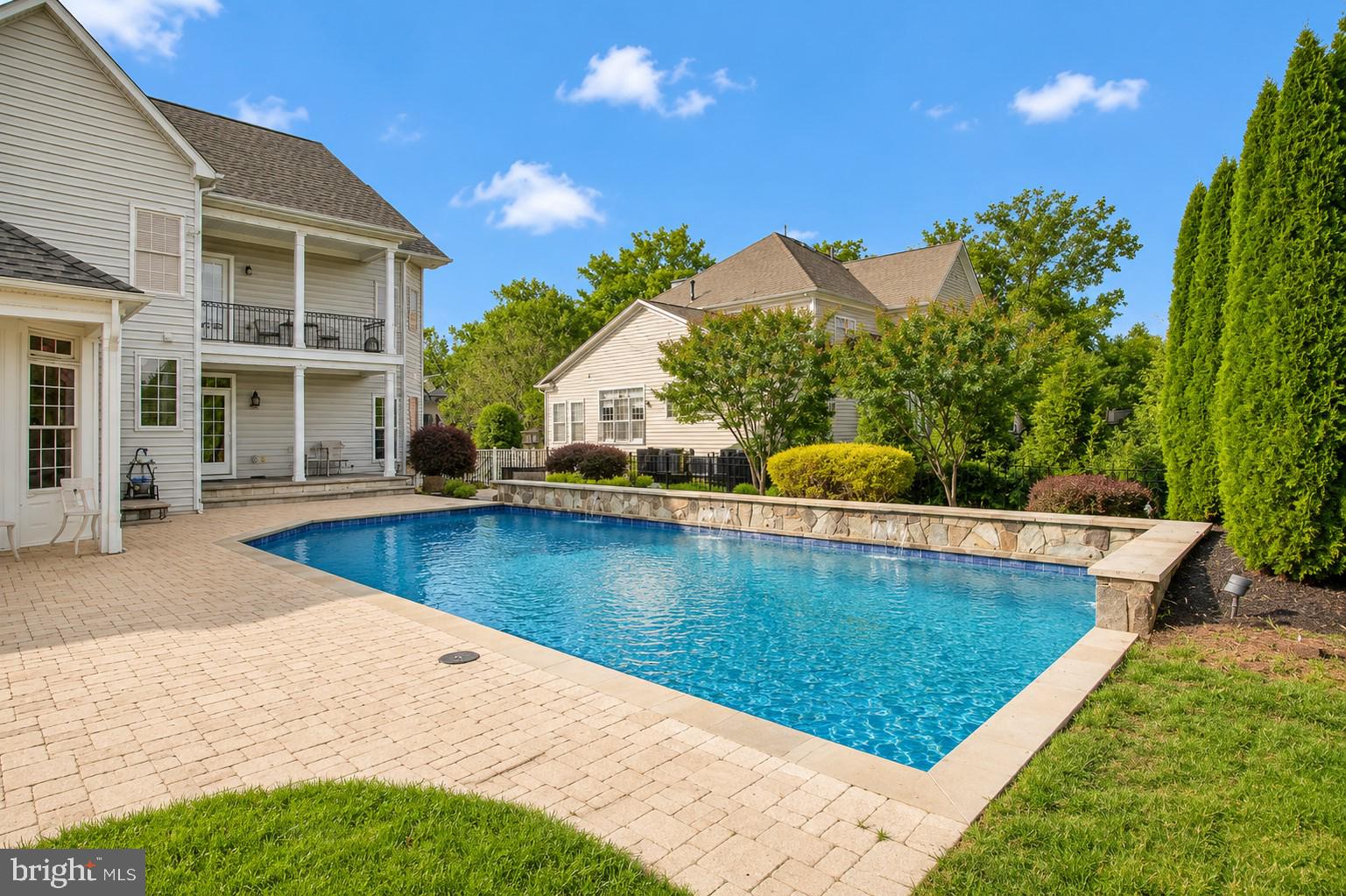 HOMEPORT FARM - Residential