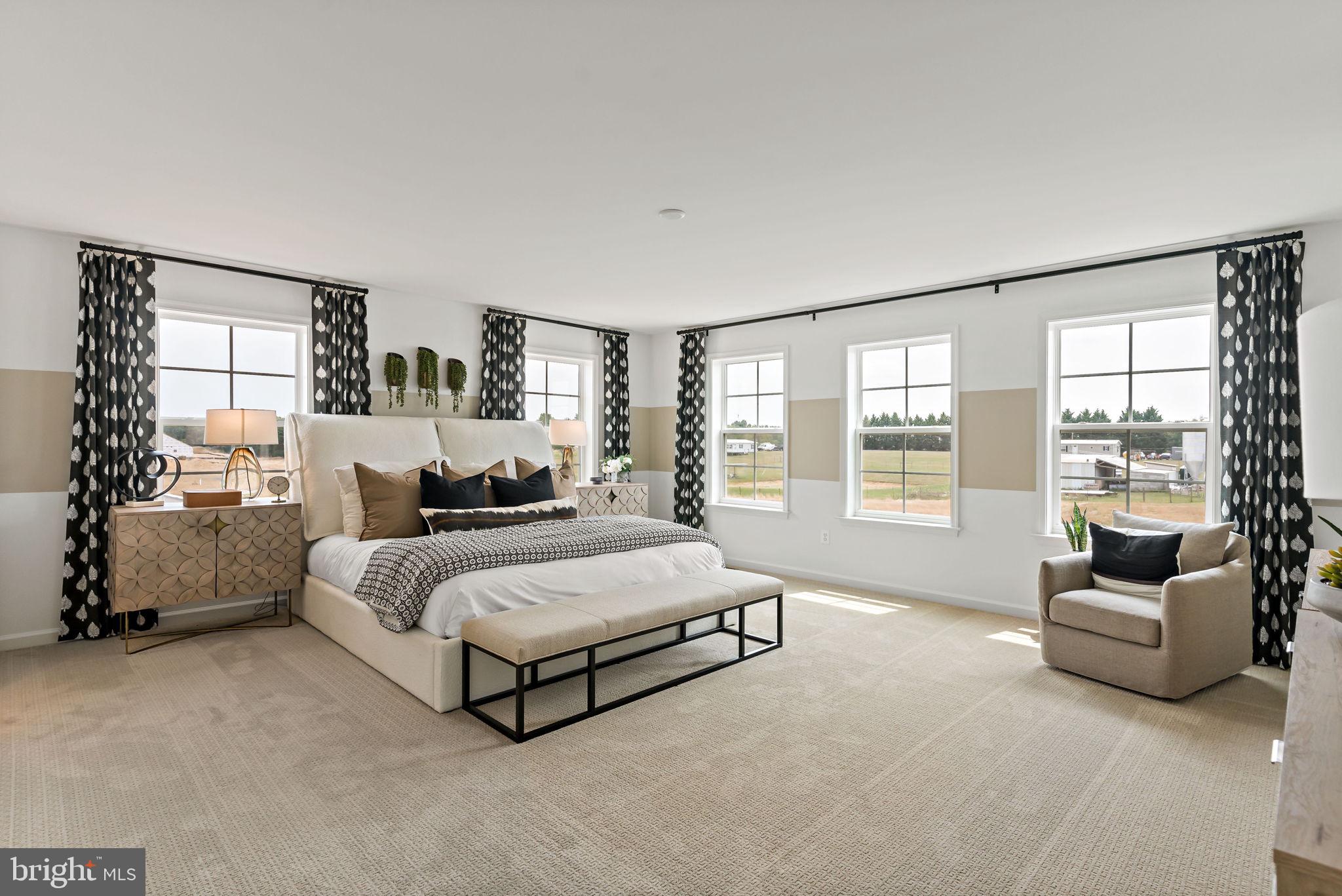 KING'S CROSSING - Residential