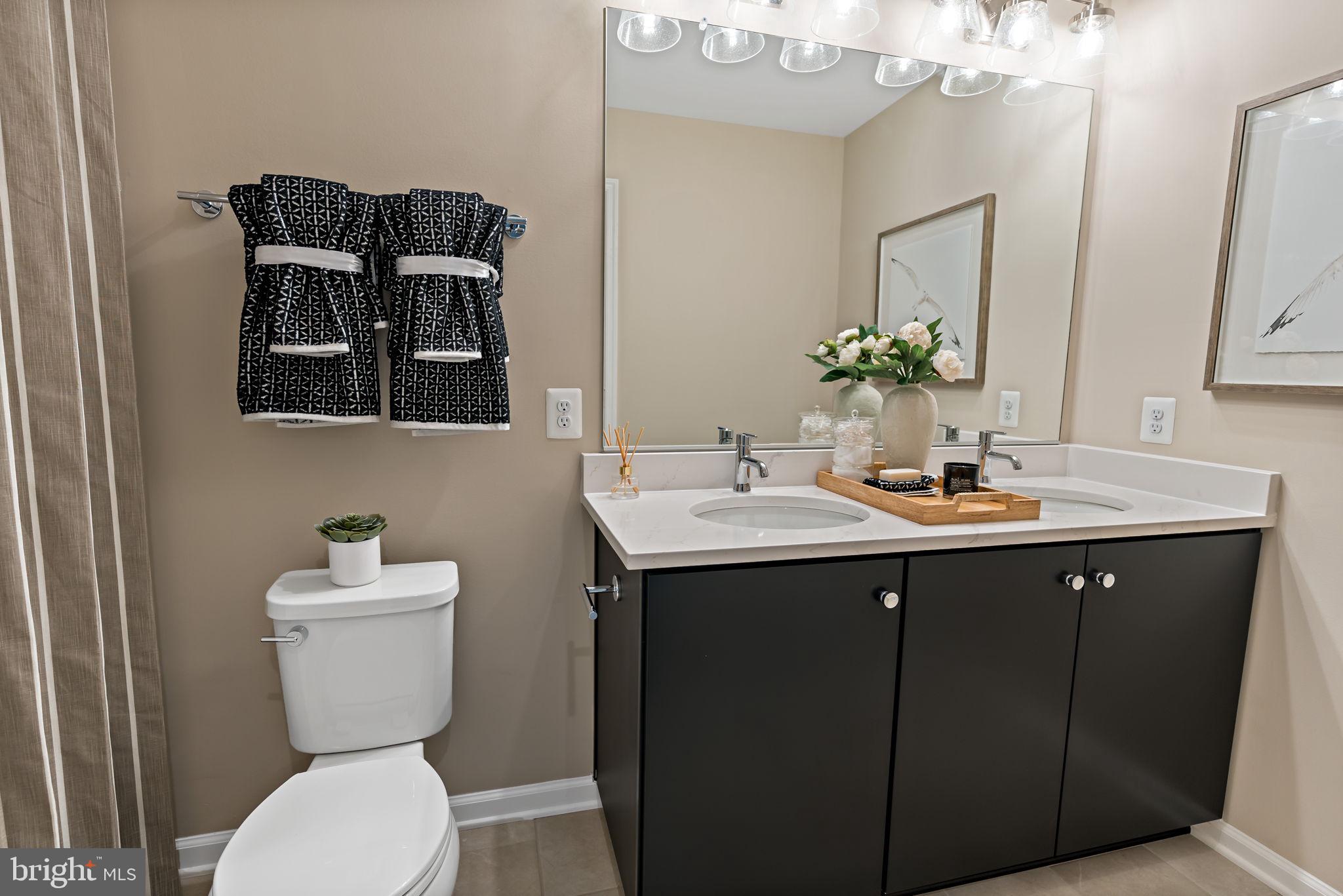 KING'S CROSSING - Residential