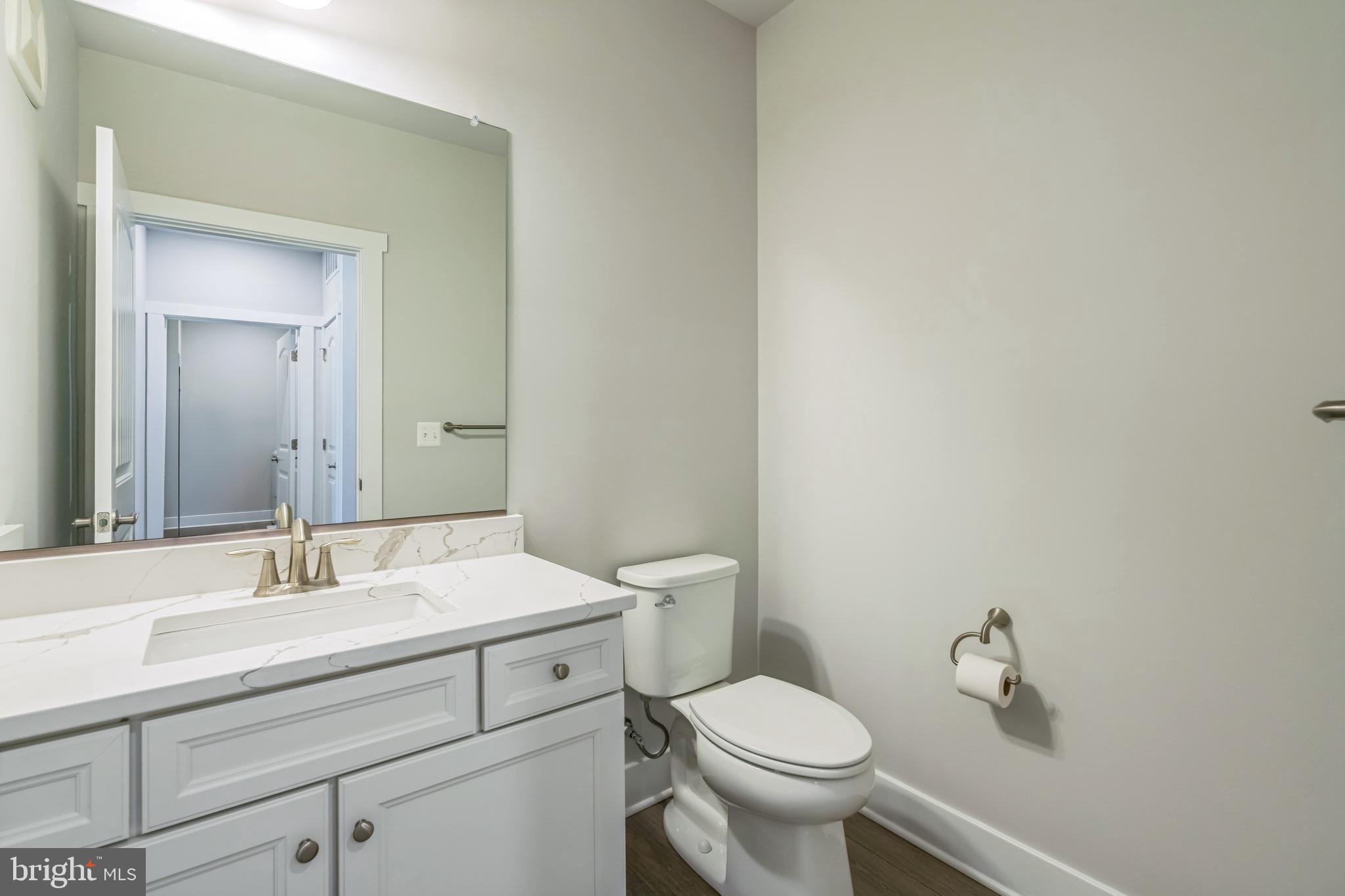 FOUR SEASONS AT KENT ISLAND - Residential