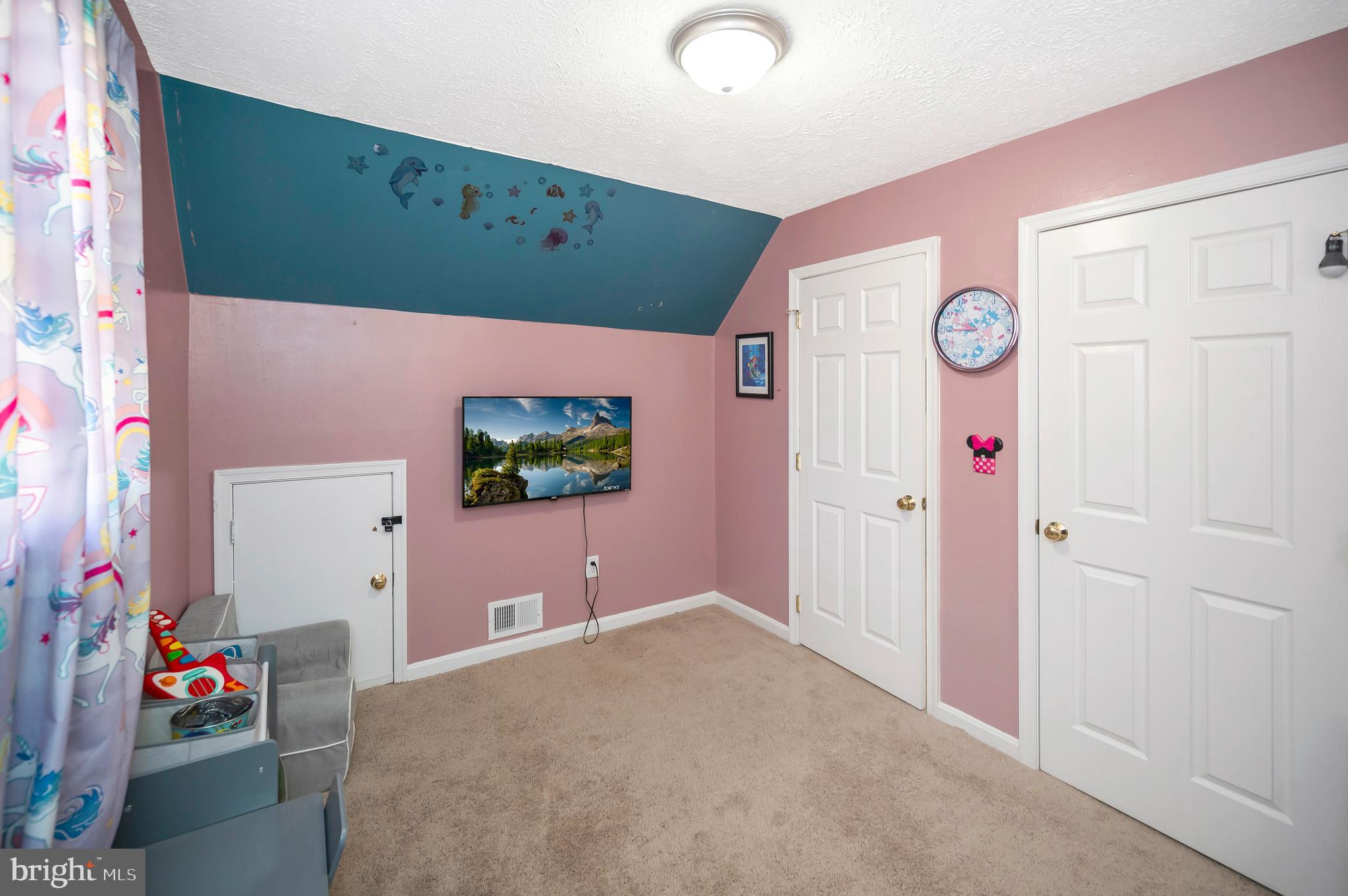 SCOTTS MT NORMAN ACRES - Residential