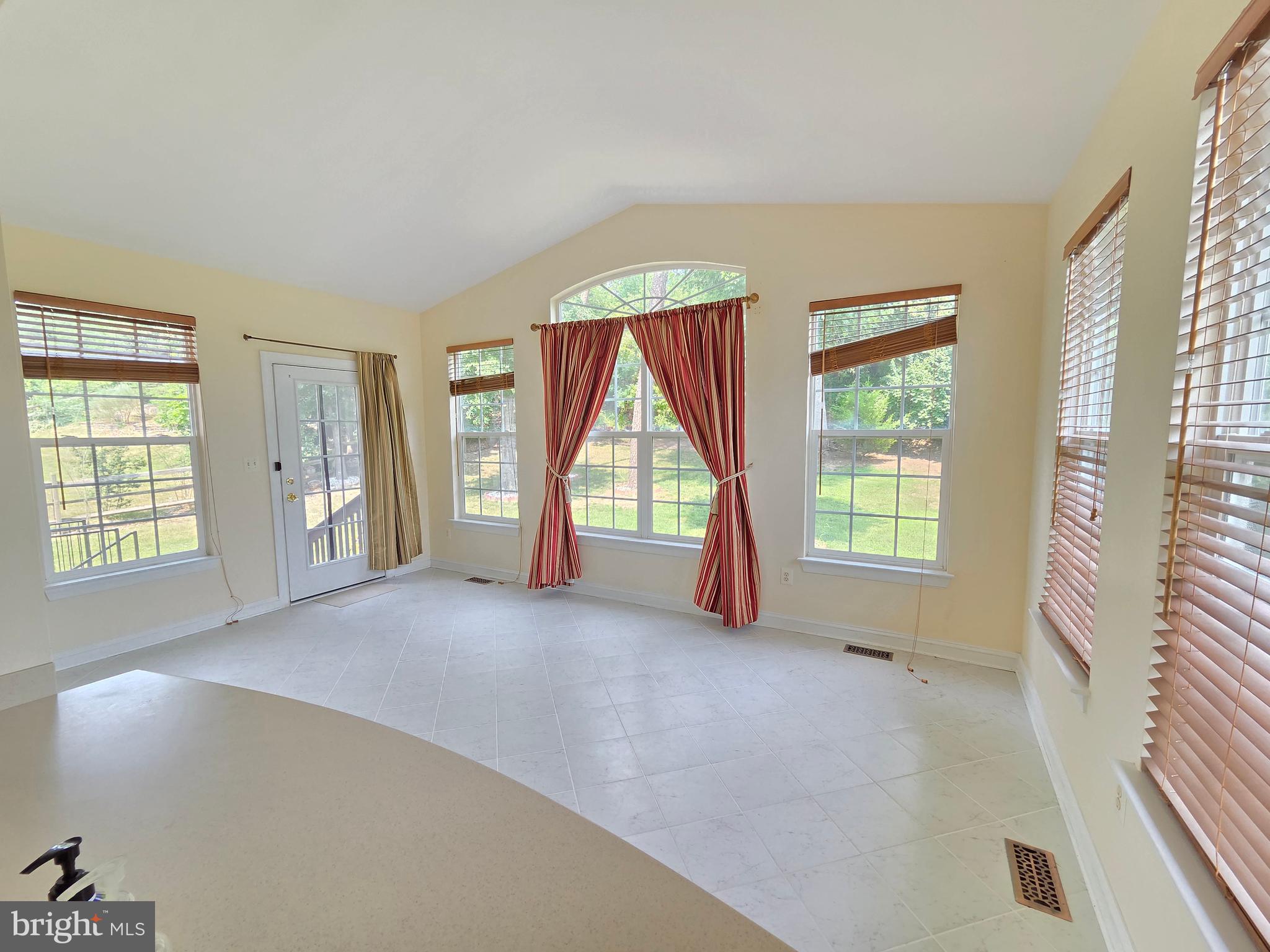 CROSS CREEK CLUB - Residential