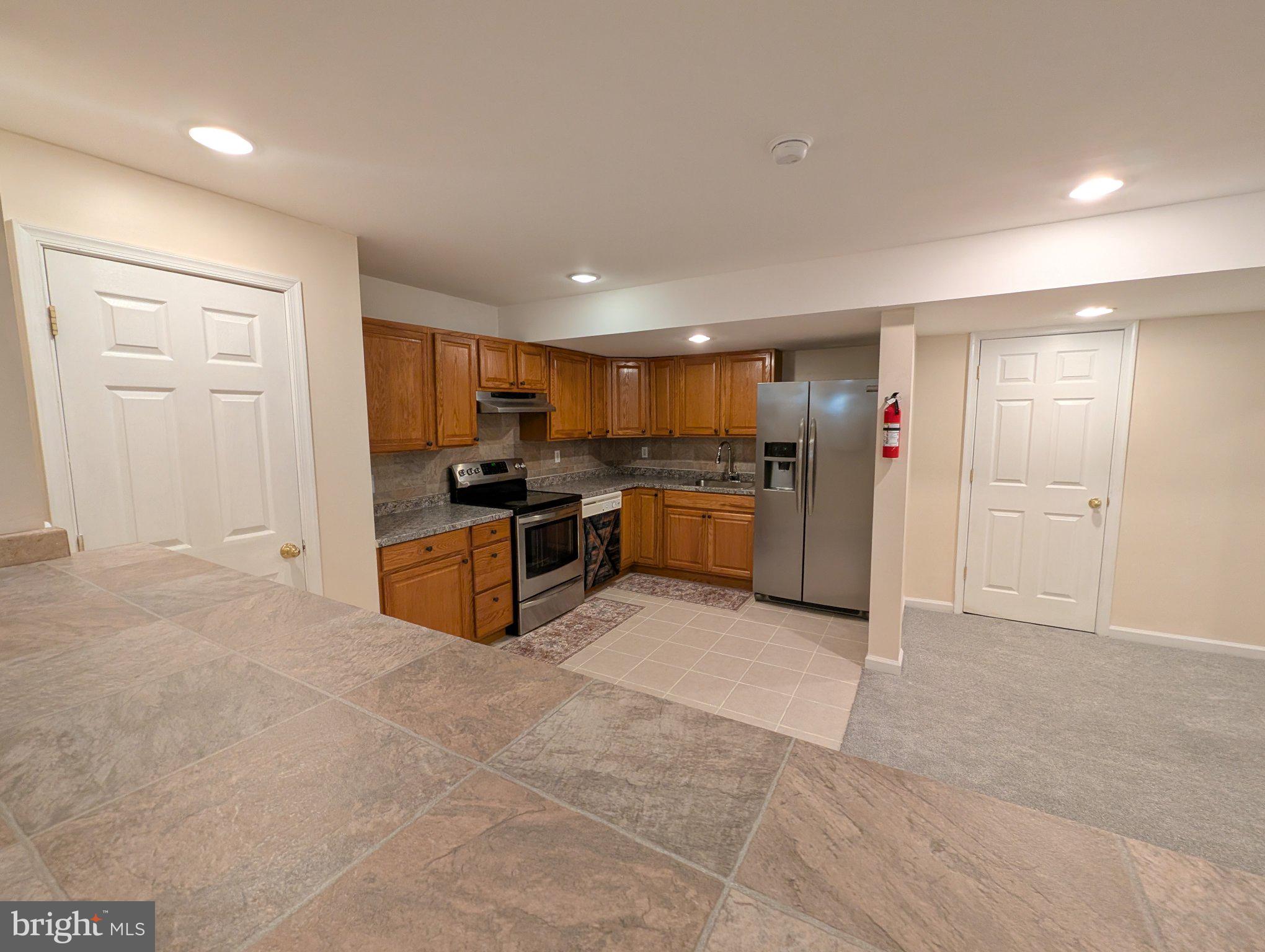 CROSS CREEK CLUB - Residential