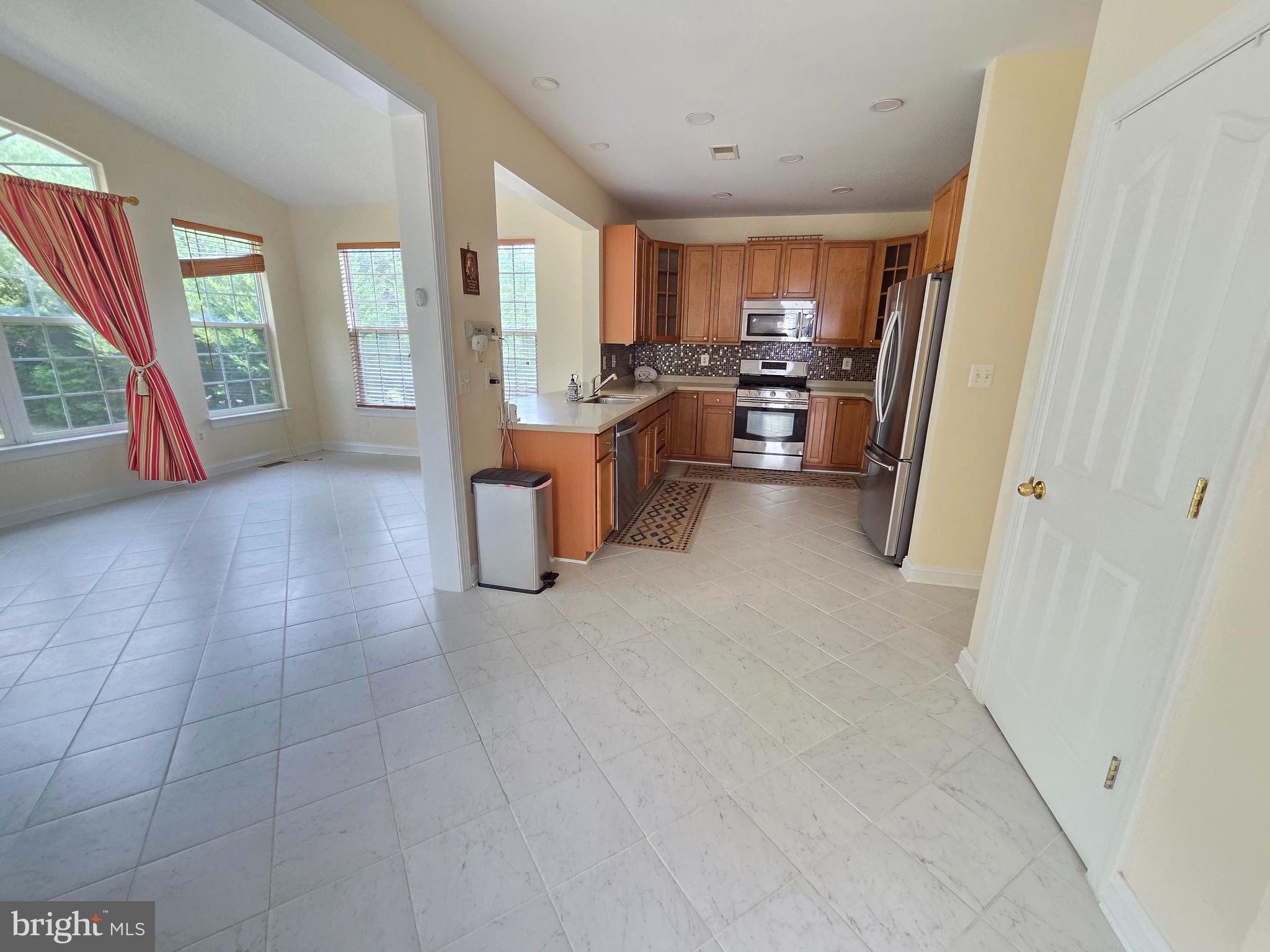 CROSS CREEK CLUB - Residential