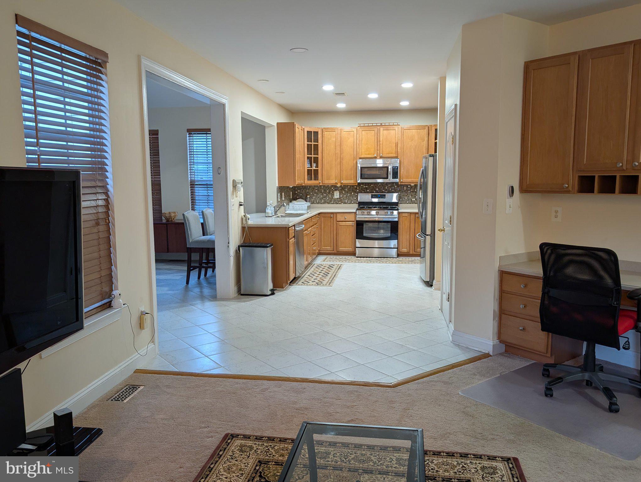 CROSS CREEK CLUB - Residential