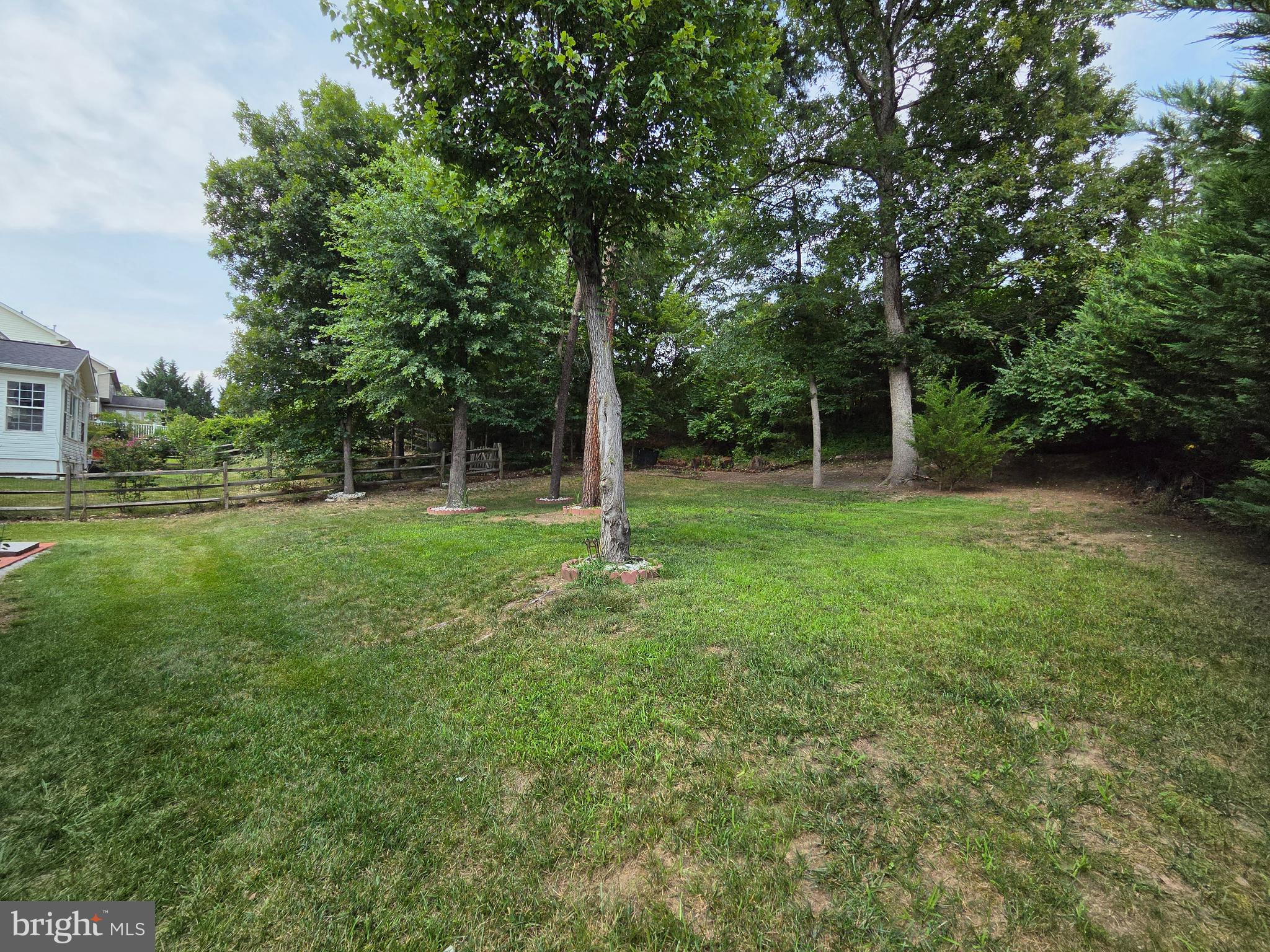 CROSS CREEK CLUB - Residential