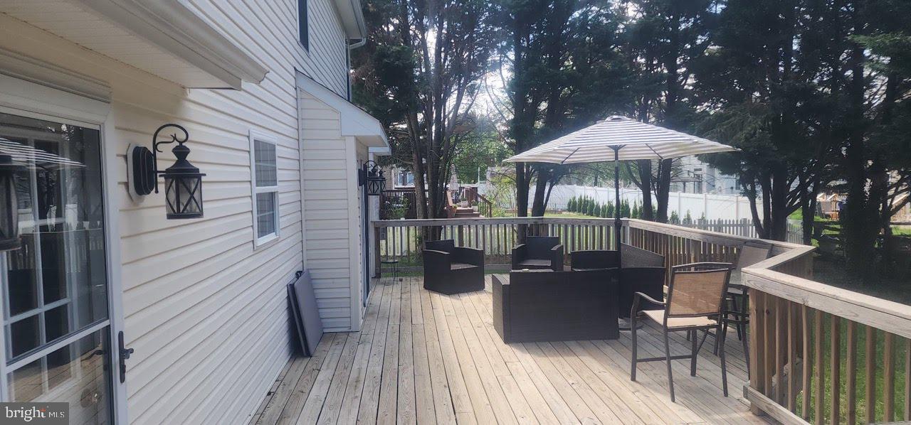 GARRISON LAKE GREE - Residential