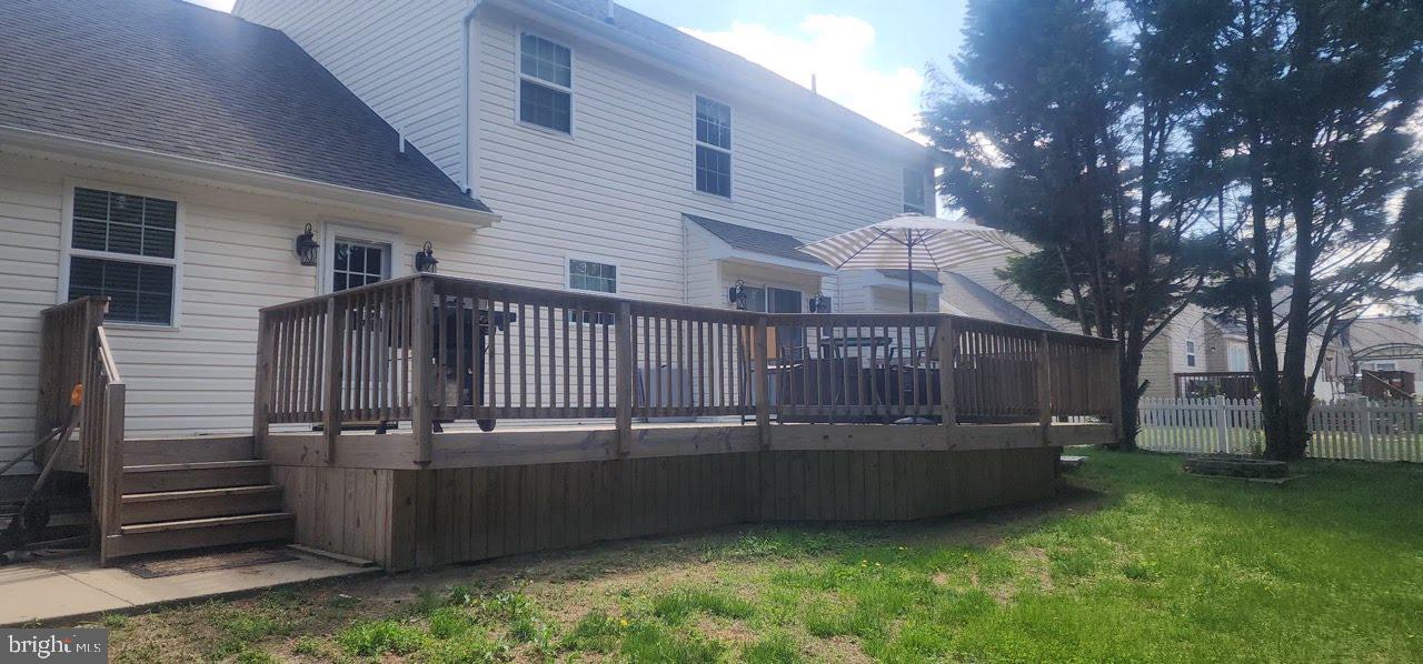 GARRISON LAKE GREE - Residential