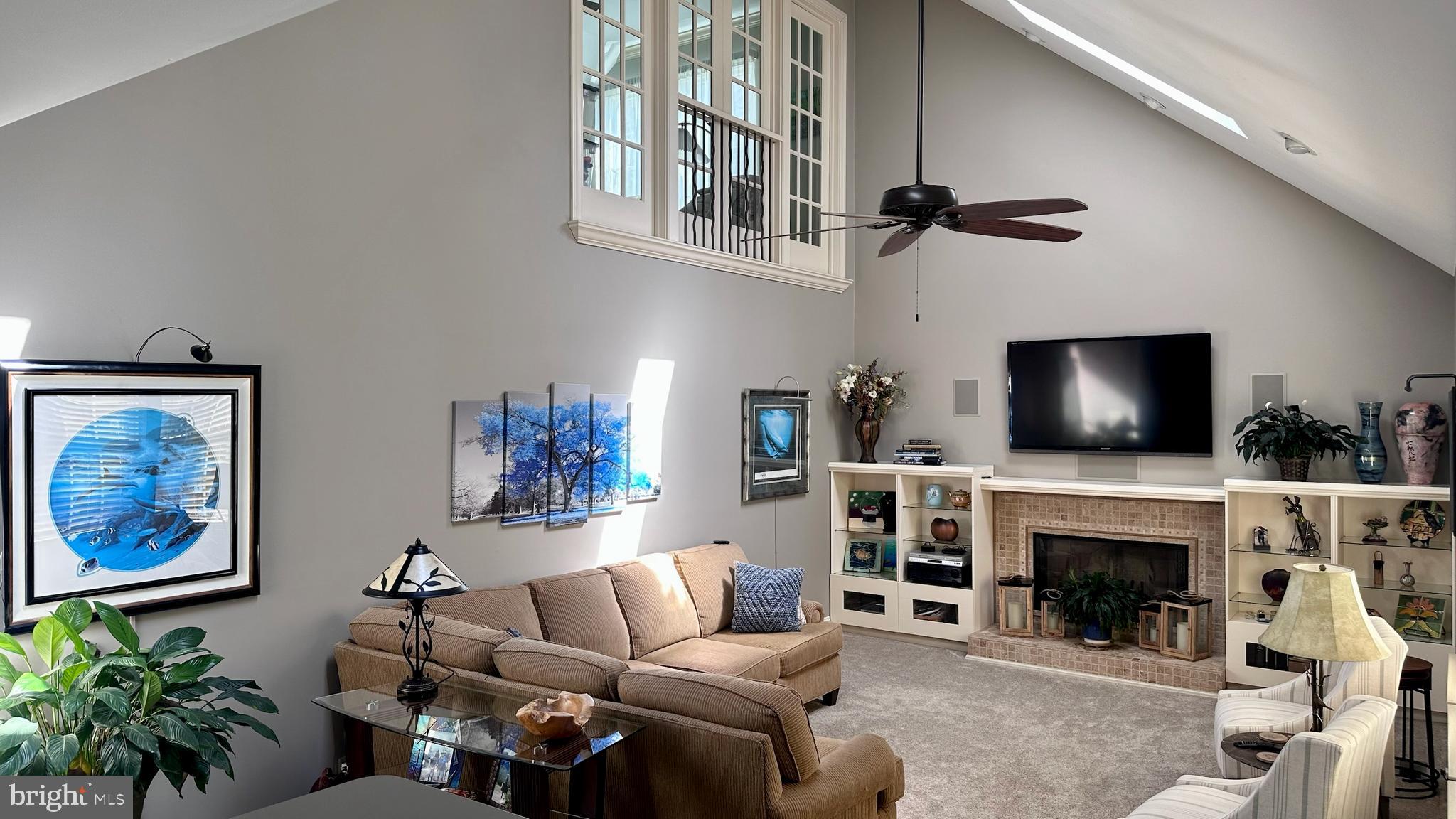 BUCKINGHAM PLACE - Residential