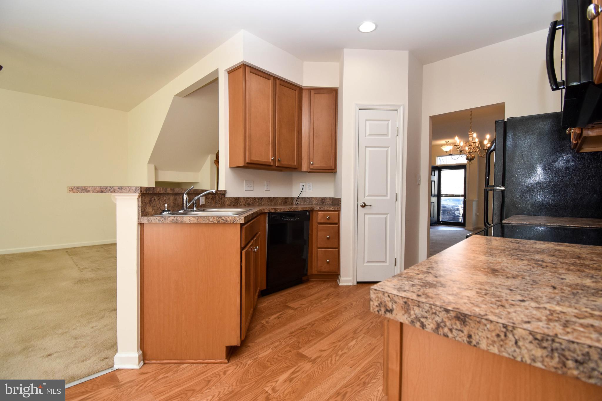 WHARTONS BLUFF - Residential