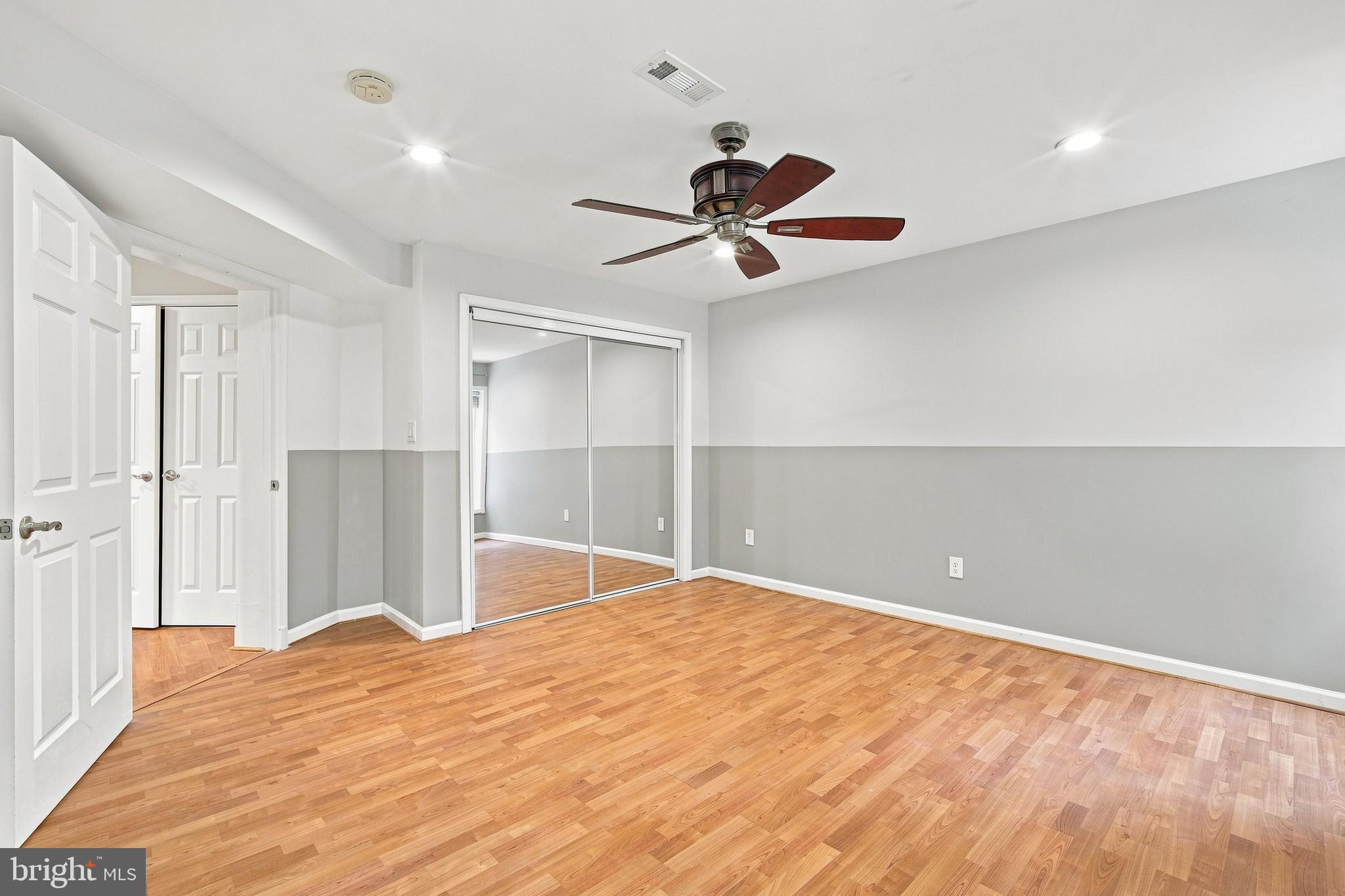LAUREL HIGHLANDS - Residential