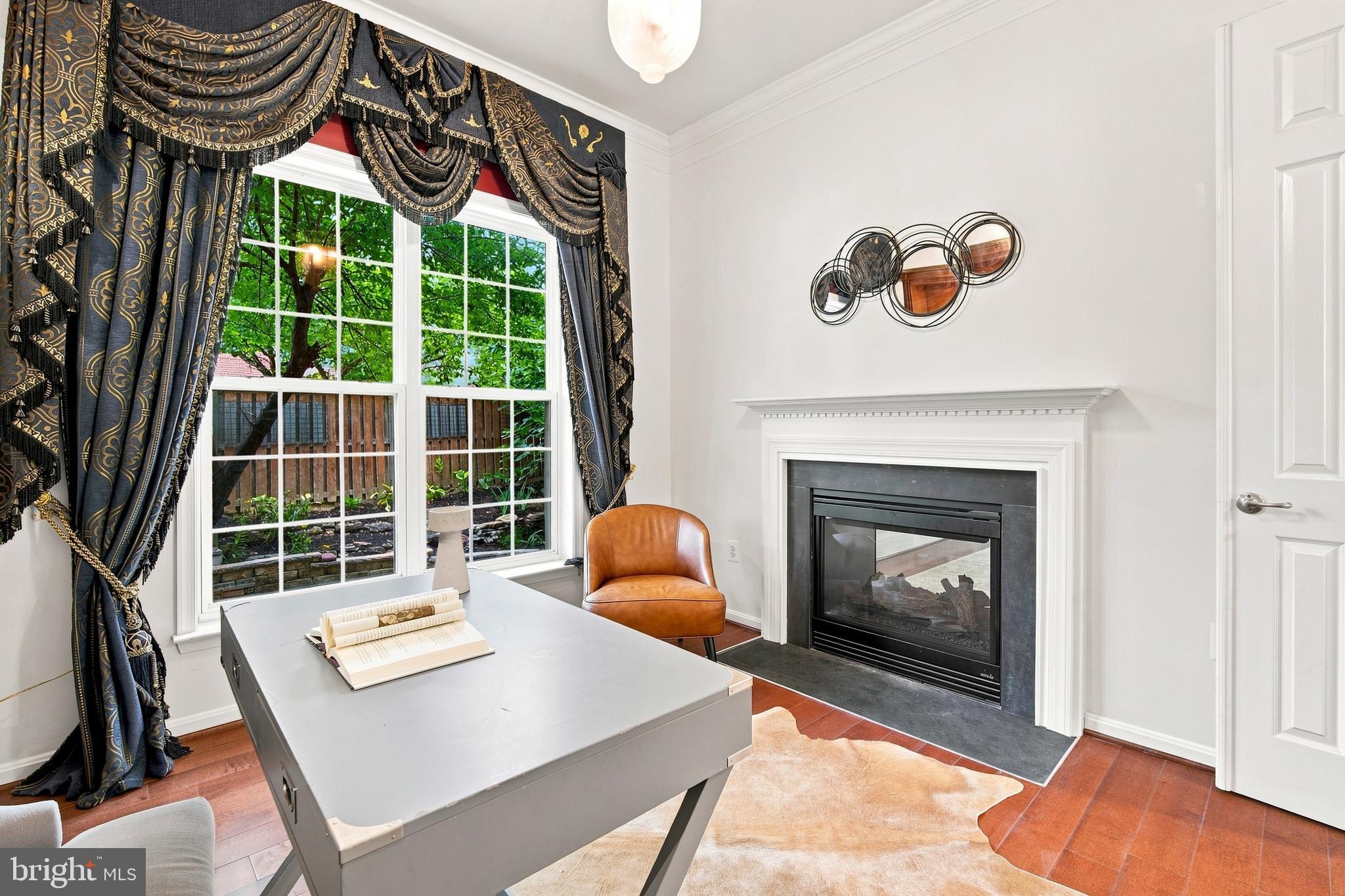 LAUREL HIGHLANDS - Residential
