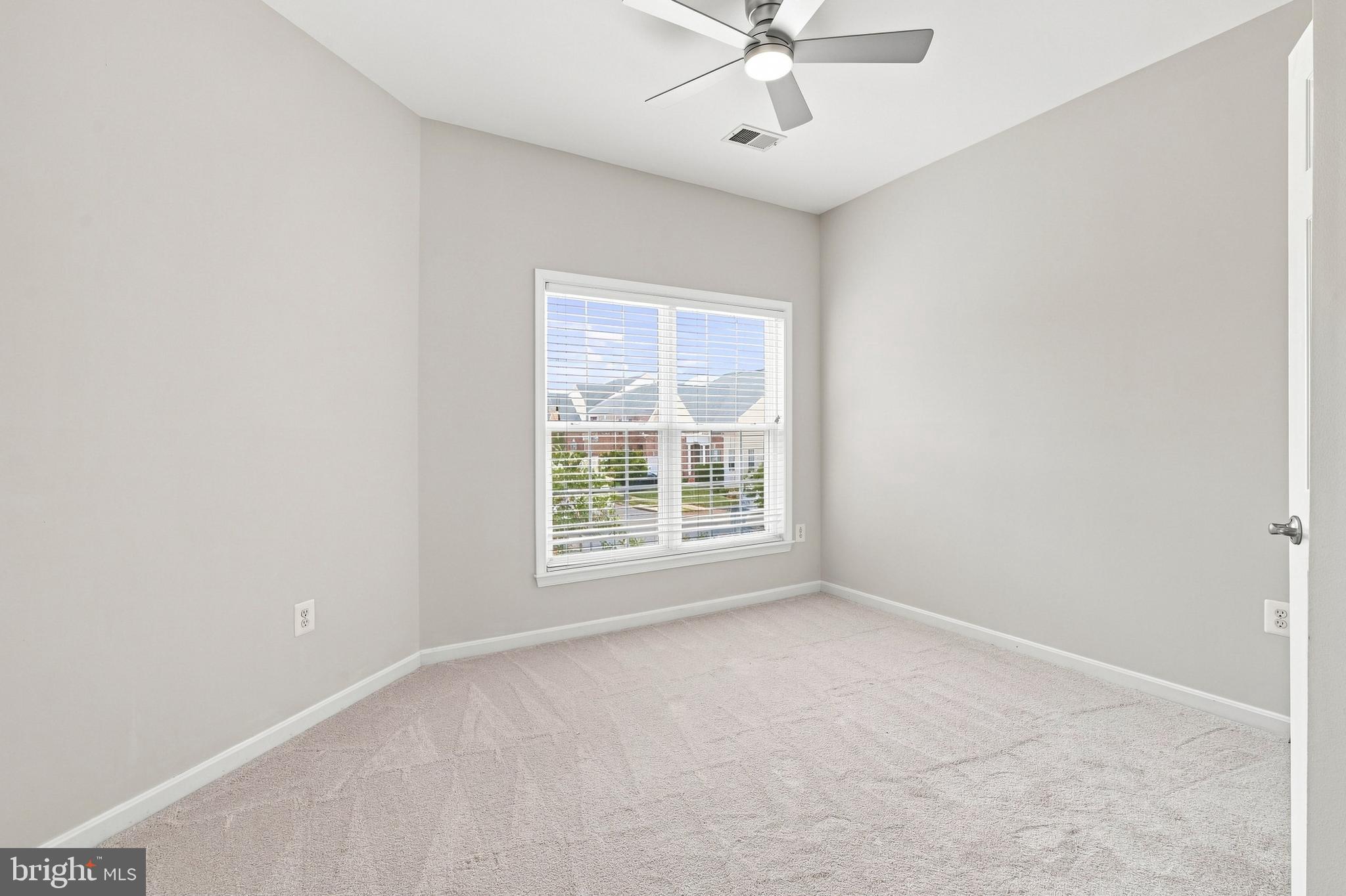 LAUREL HIGHLANDS - Residential