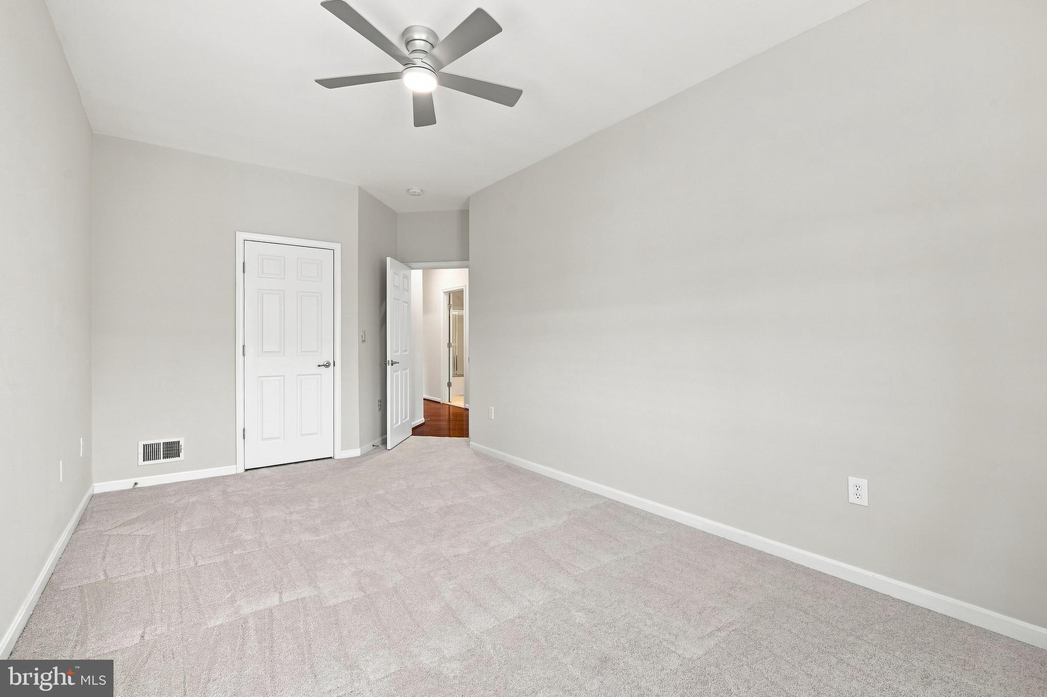 LAUREL HIGHLANDS - Residential