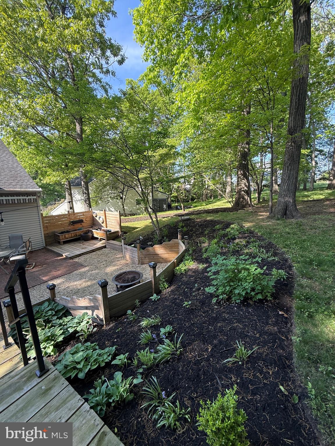 SUMMIT POINTE - Residential
