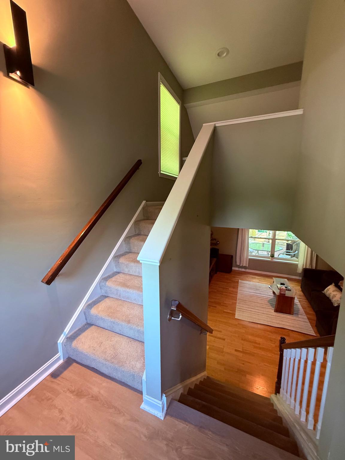 SUMMIT POINTE - Residential