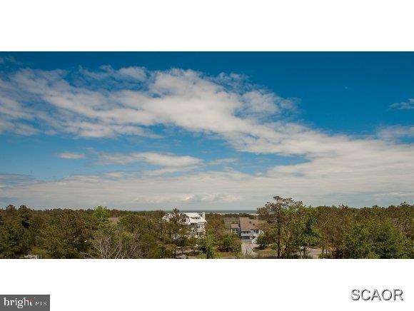 NORTH SHORES - Residential