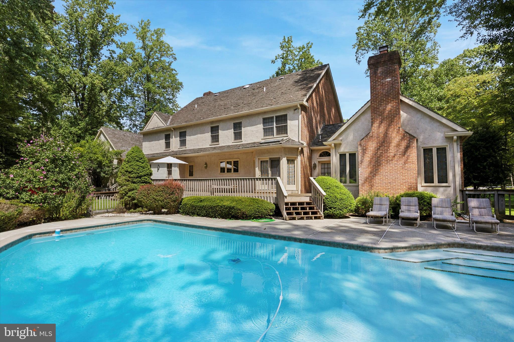 SPRINGTON POINTE - Residential