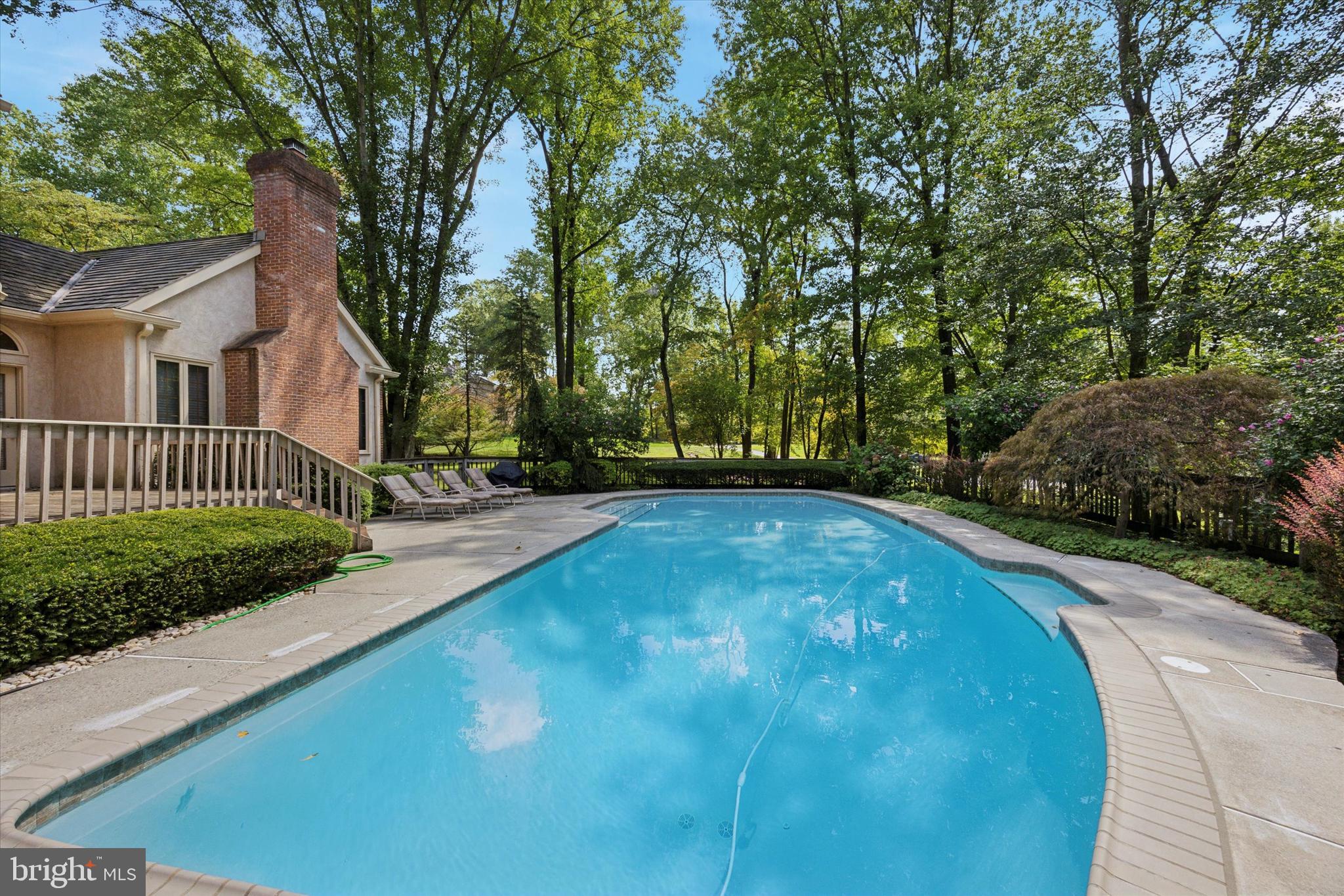SPRINGTON POINTE - Residential