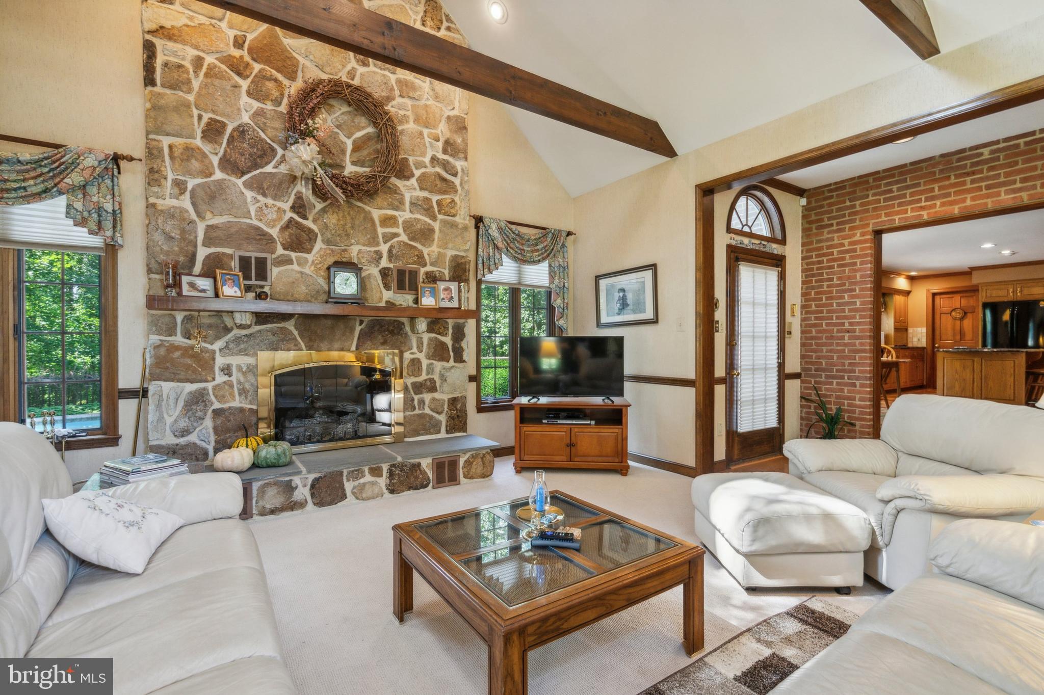 SPRINGTON POINTE - Residential