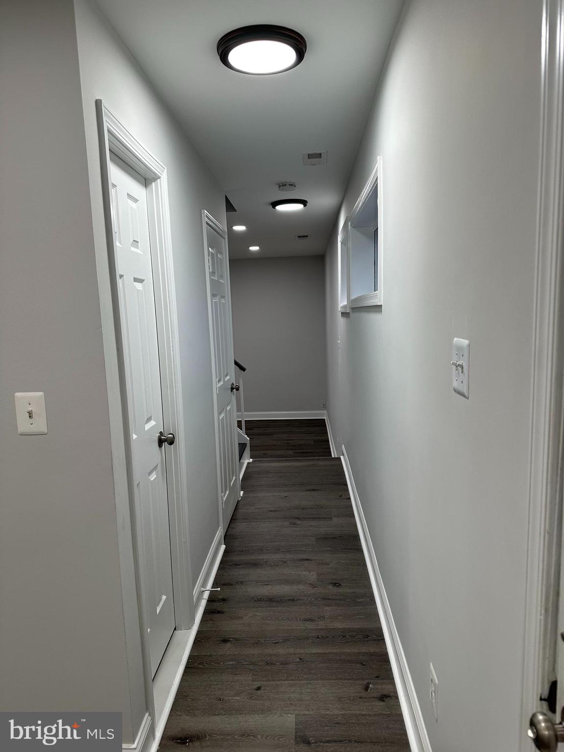 DULLES PARK TOWNHOUSES - Residential