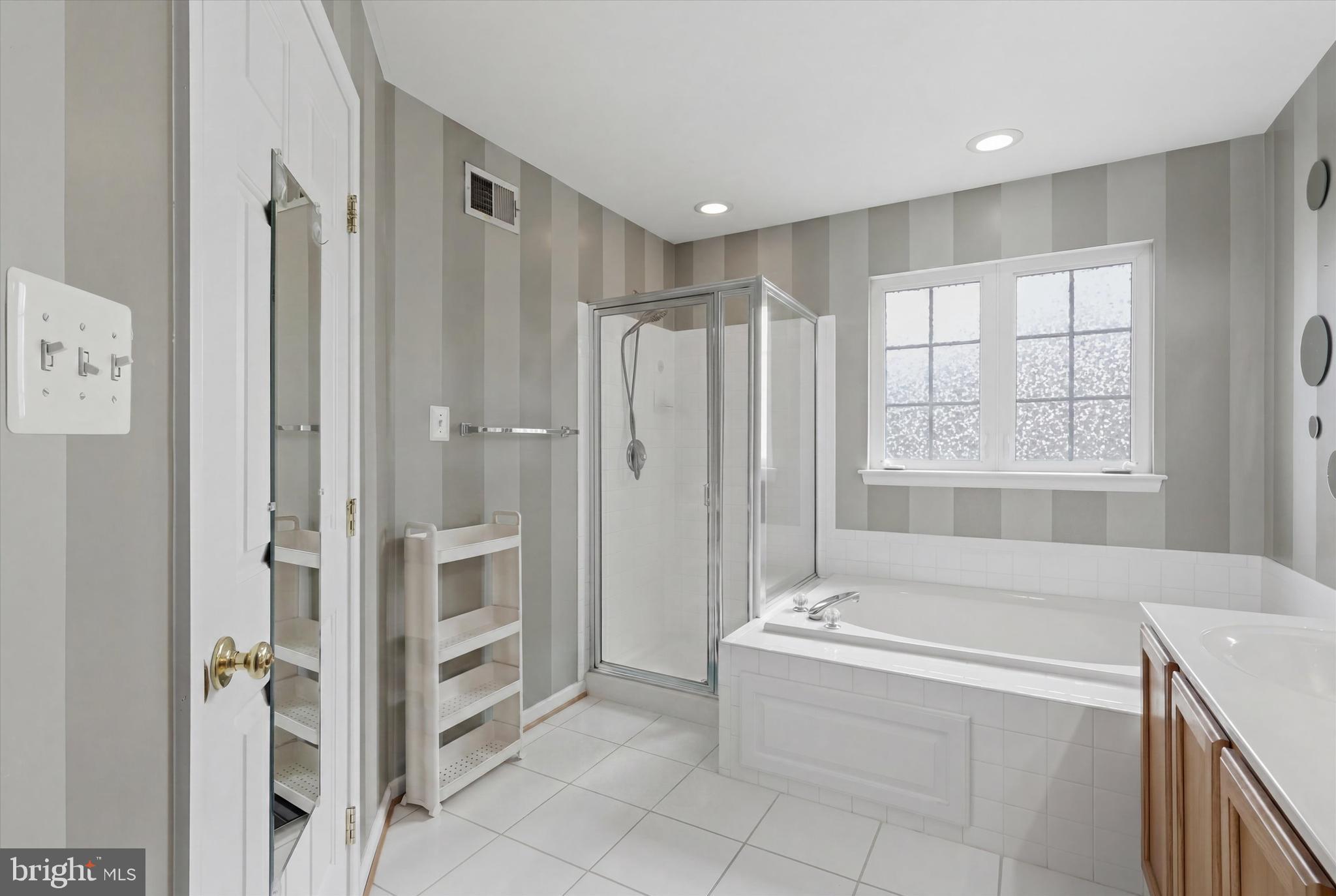 DEARBOUGHT - Residential