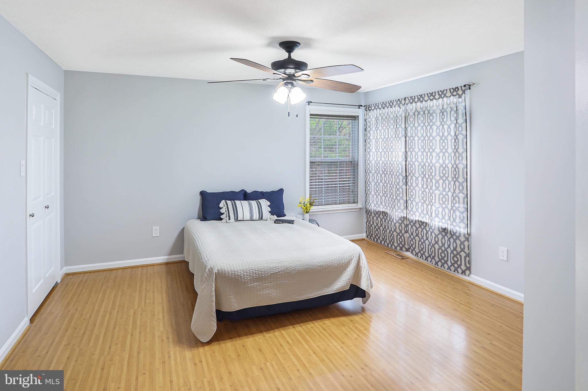 STONEWALL - Residential