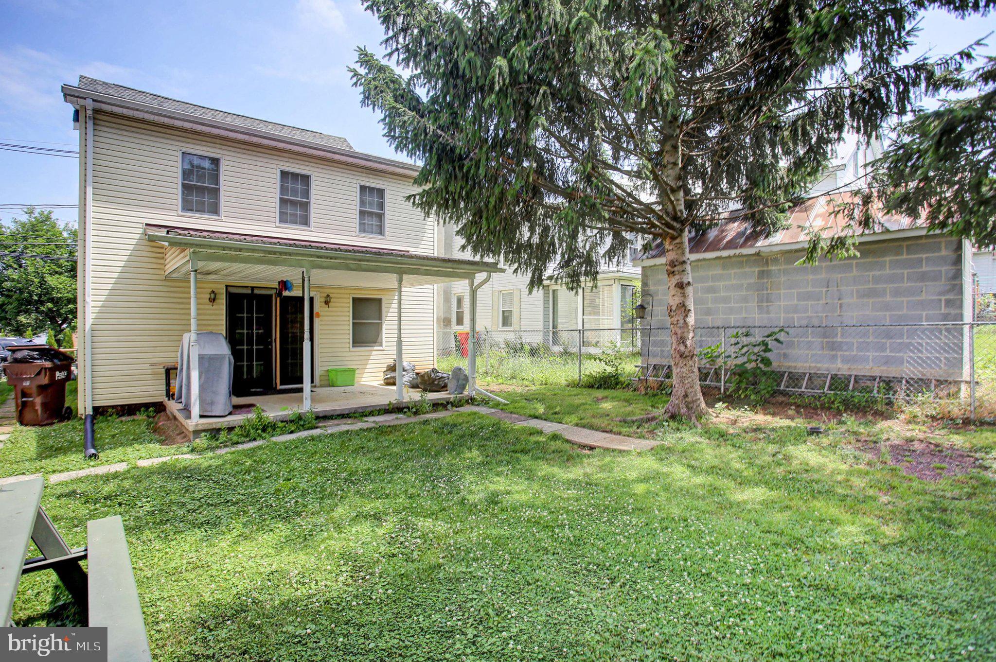 MERCERSBURG BOROUGH - Residential
