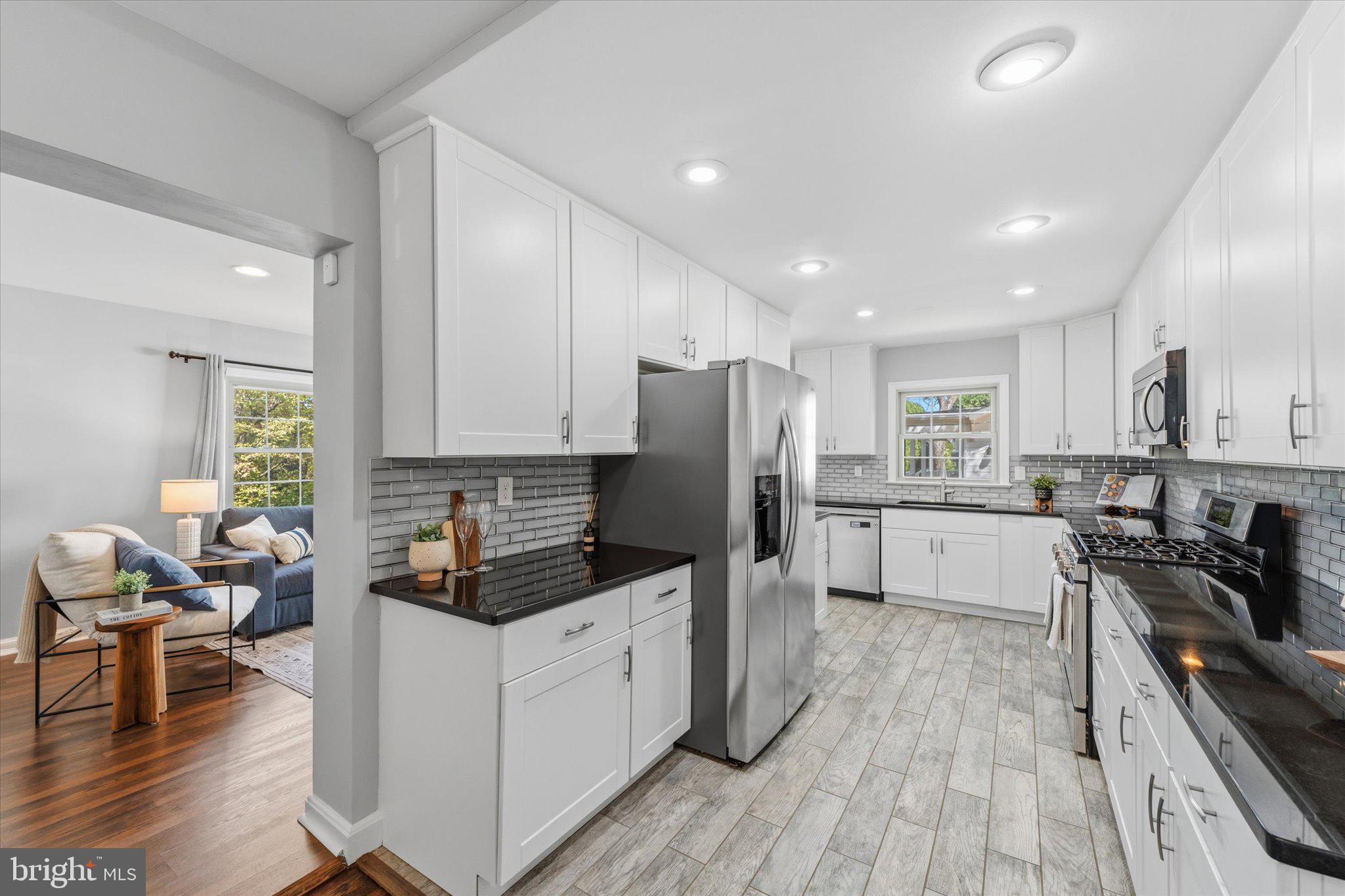 TYLER PARK - Residential