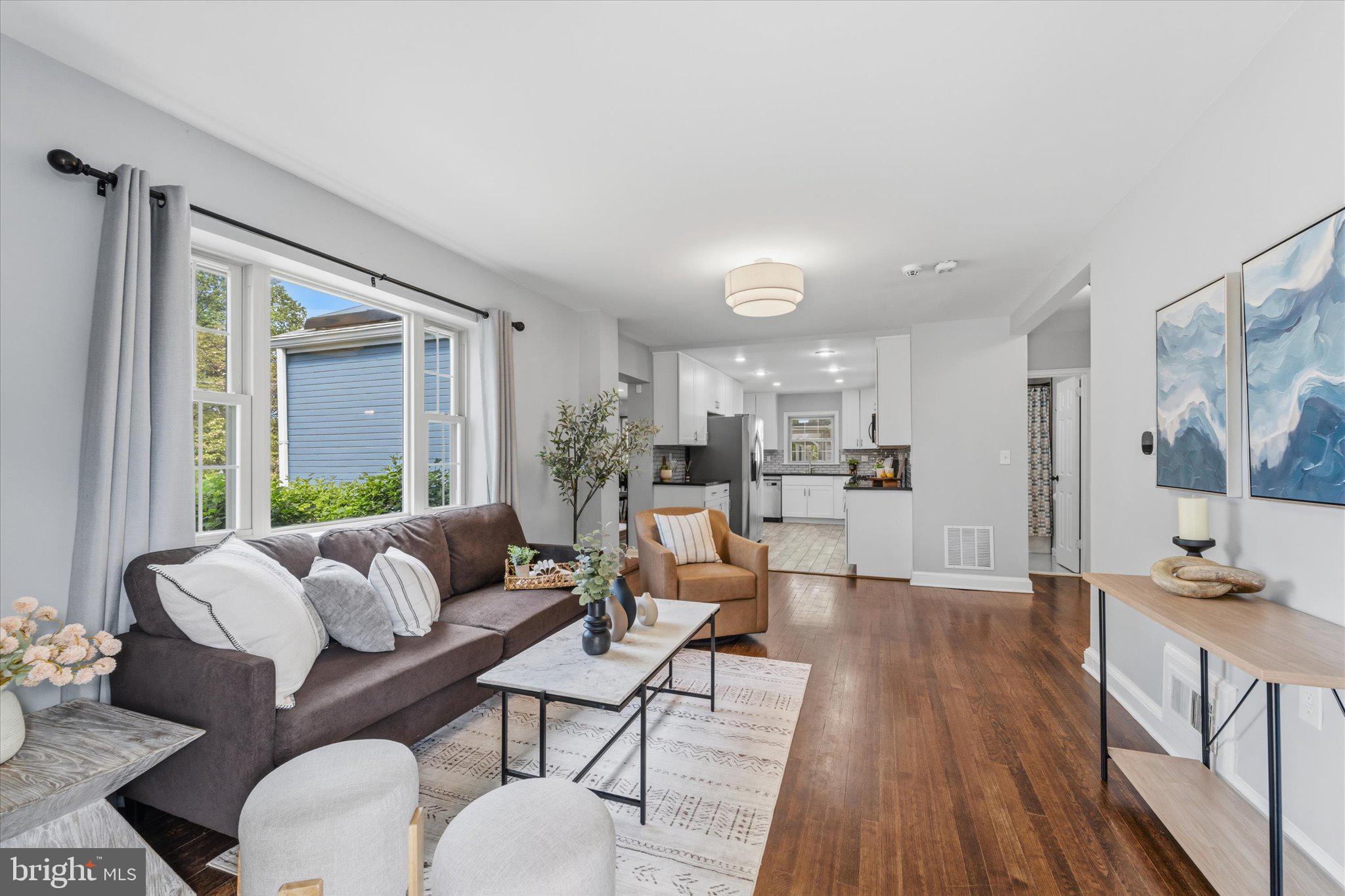 TYLER PARK - Residential