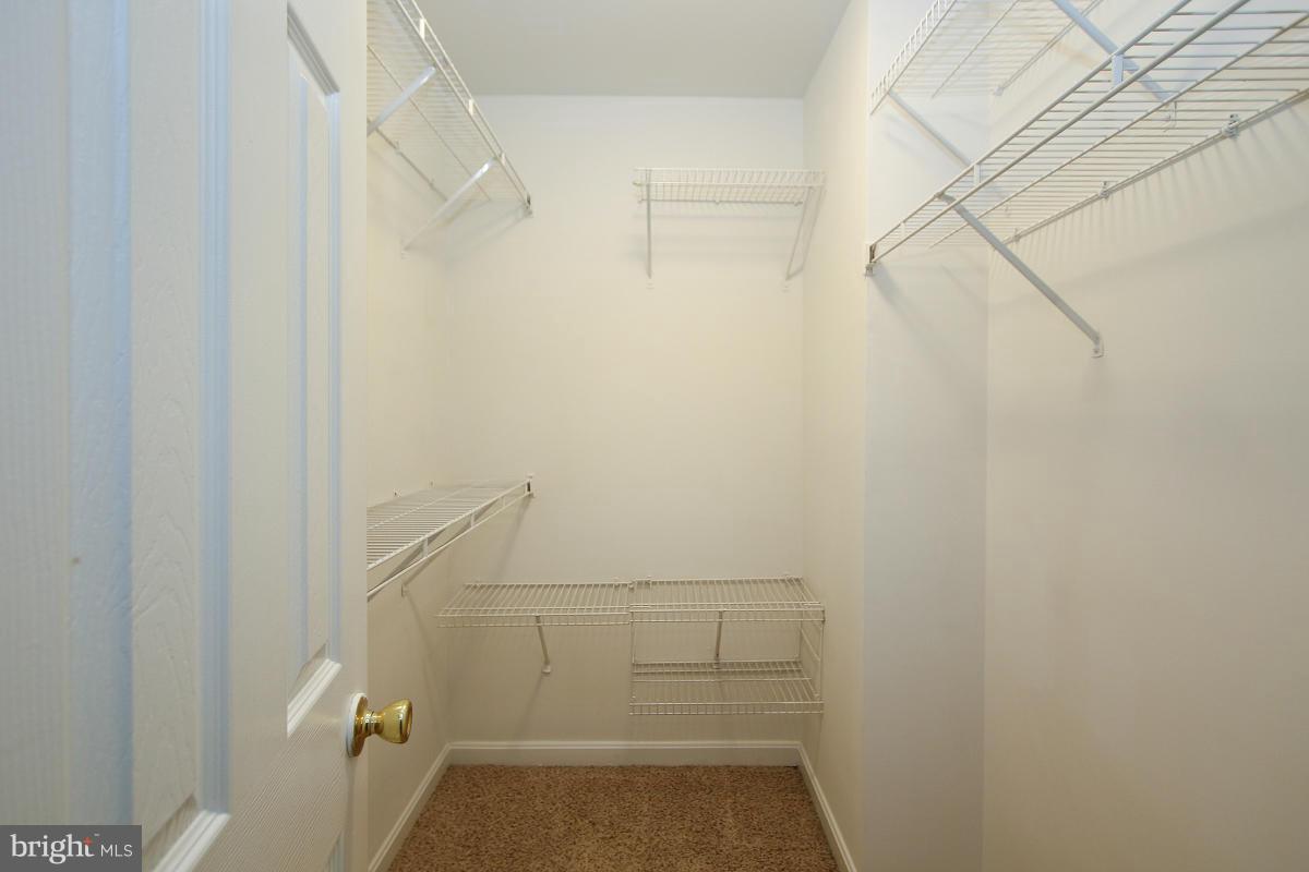 COMPTON VILLAGE - Residential
