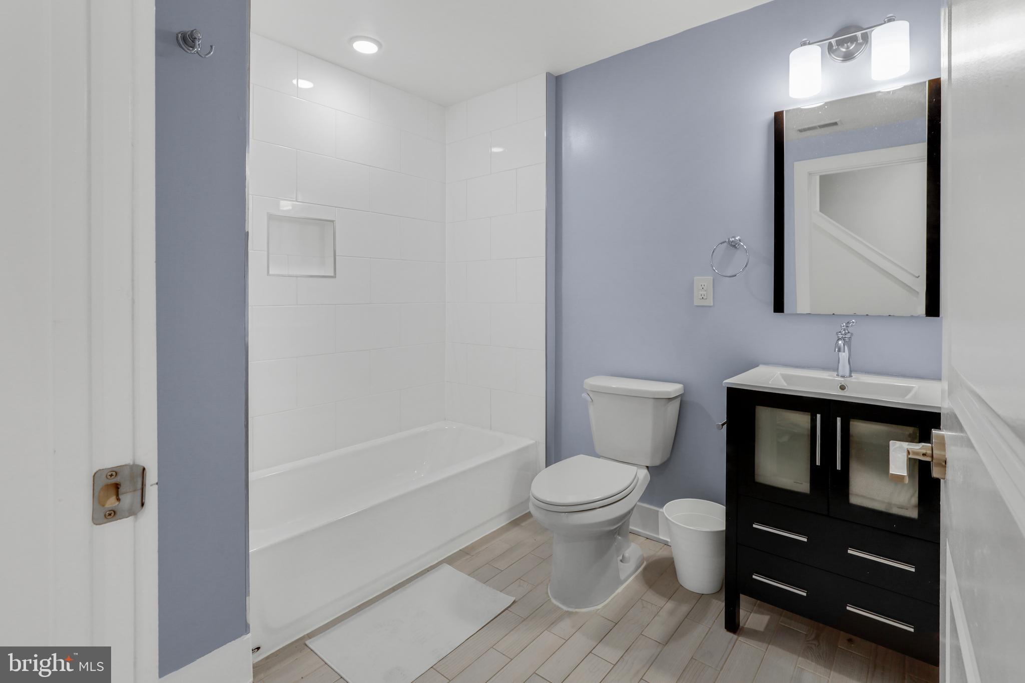 OLDE KENSINGTON - Residential