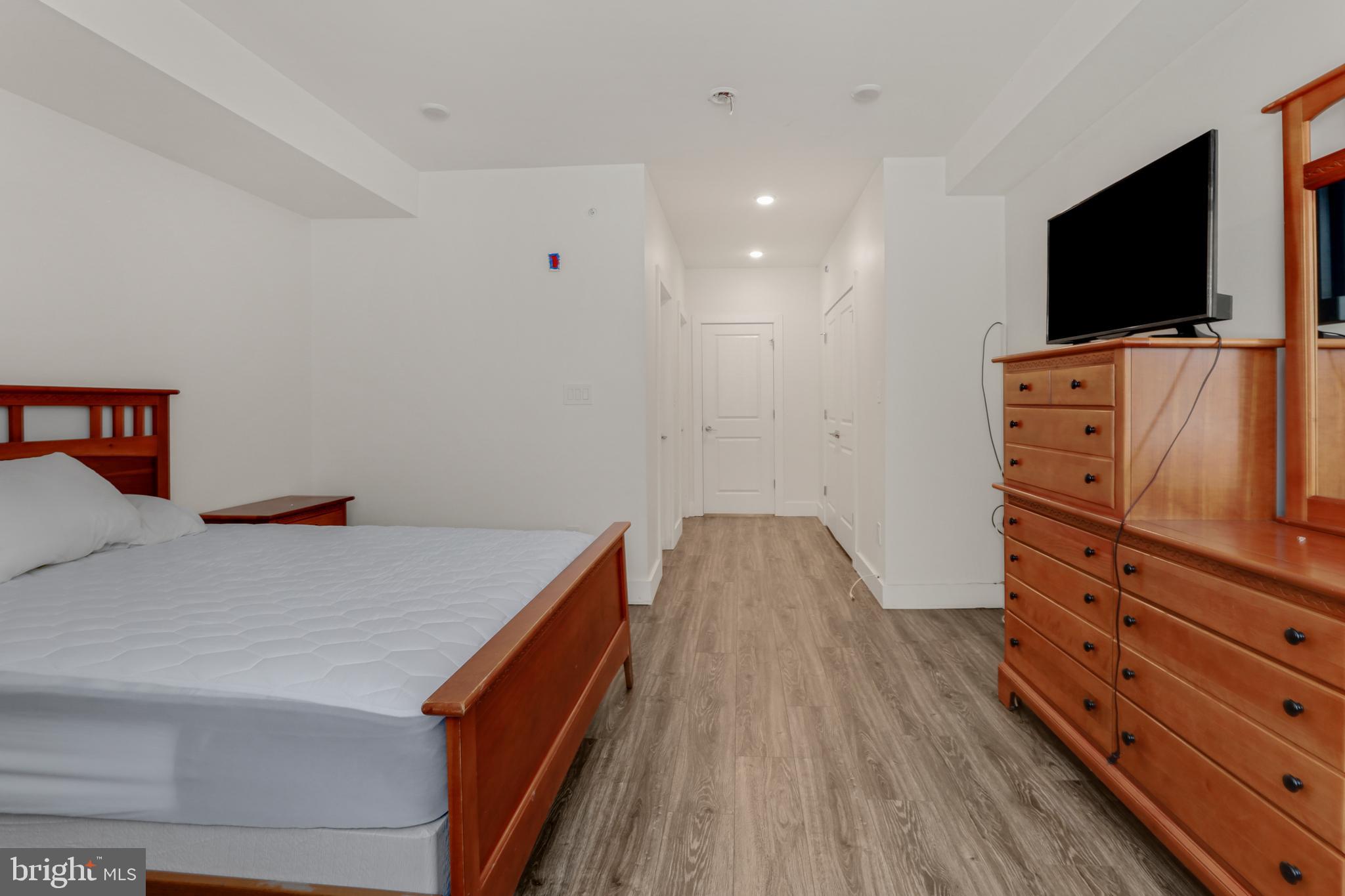 OLDE KENSINGTON - Residential