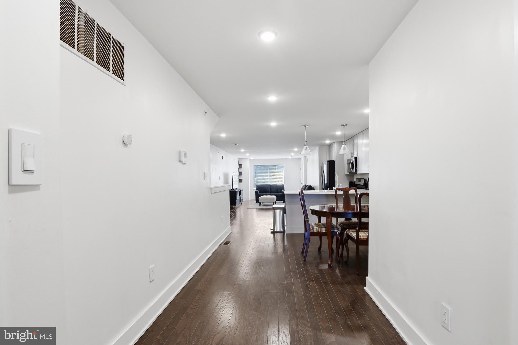 OLDE KENSINGTON - Residential