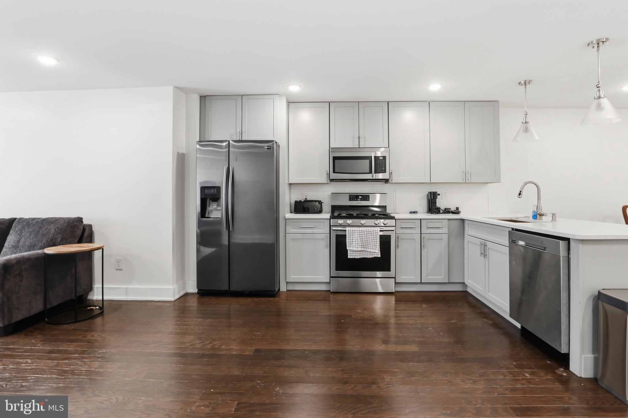 OLDE KENSINGTON - Residential