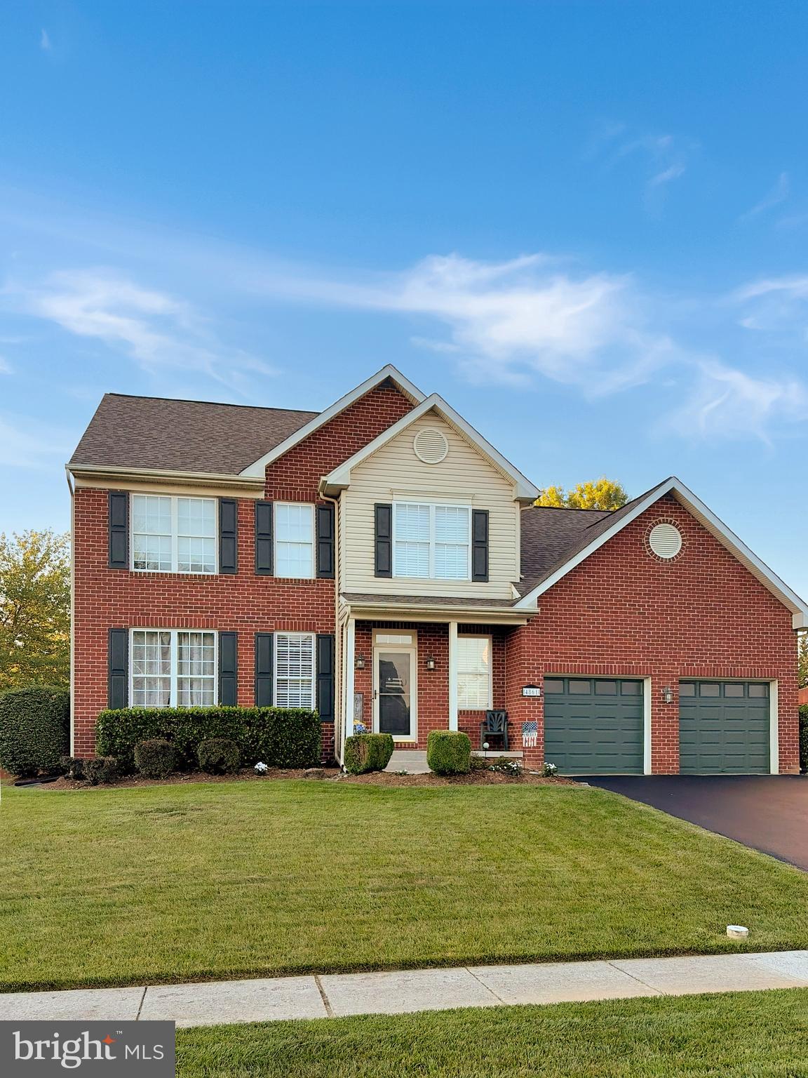 WELLINGTON TRACE - Residential