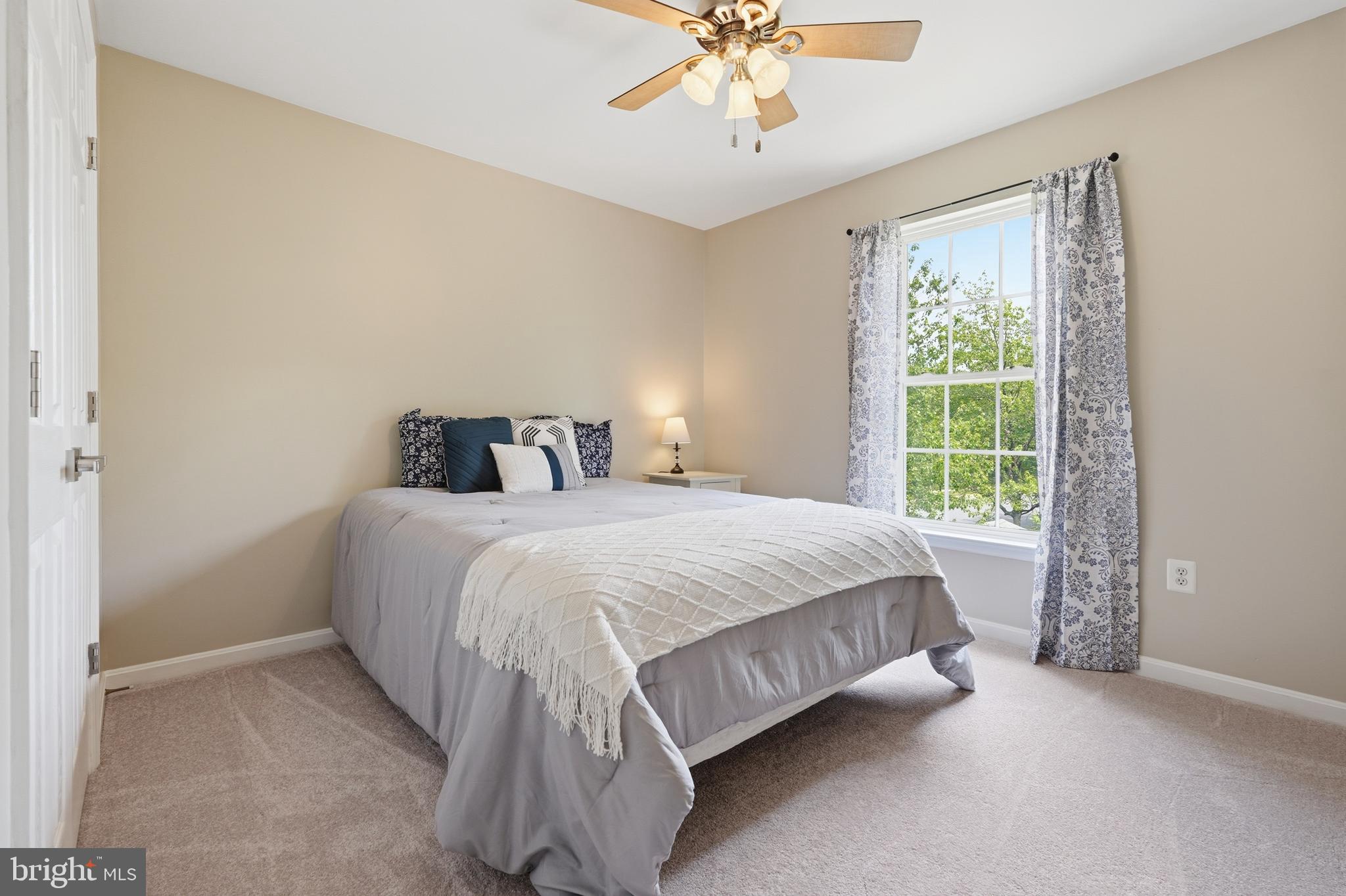 WELLINGTON TRACE - Residential