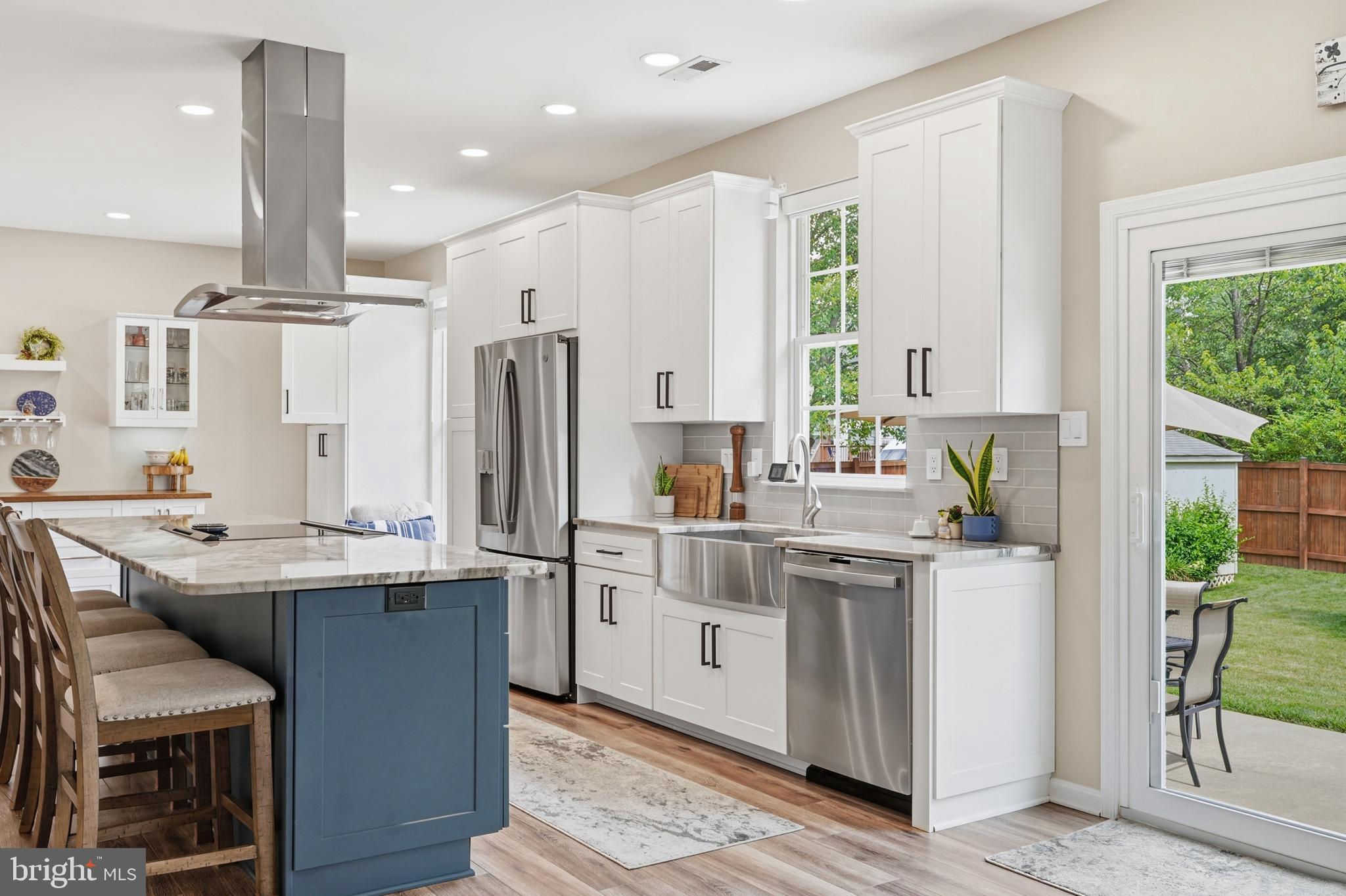 WELLINGTON TRACE - Residential